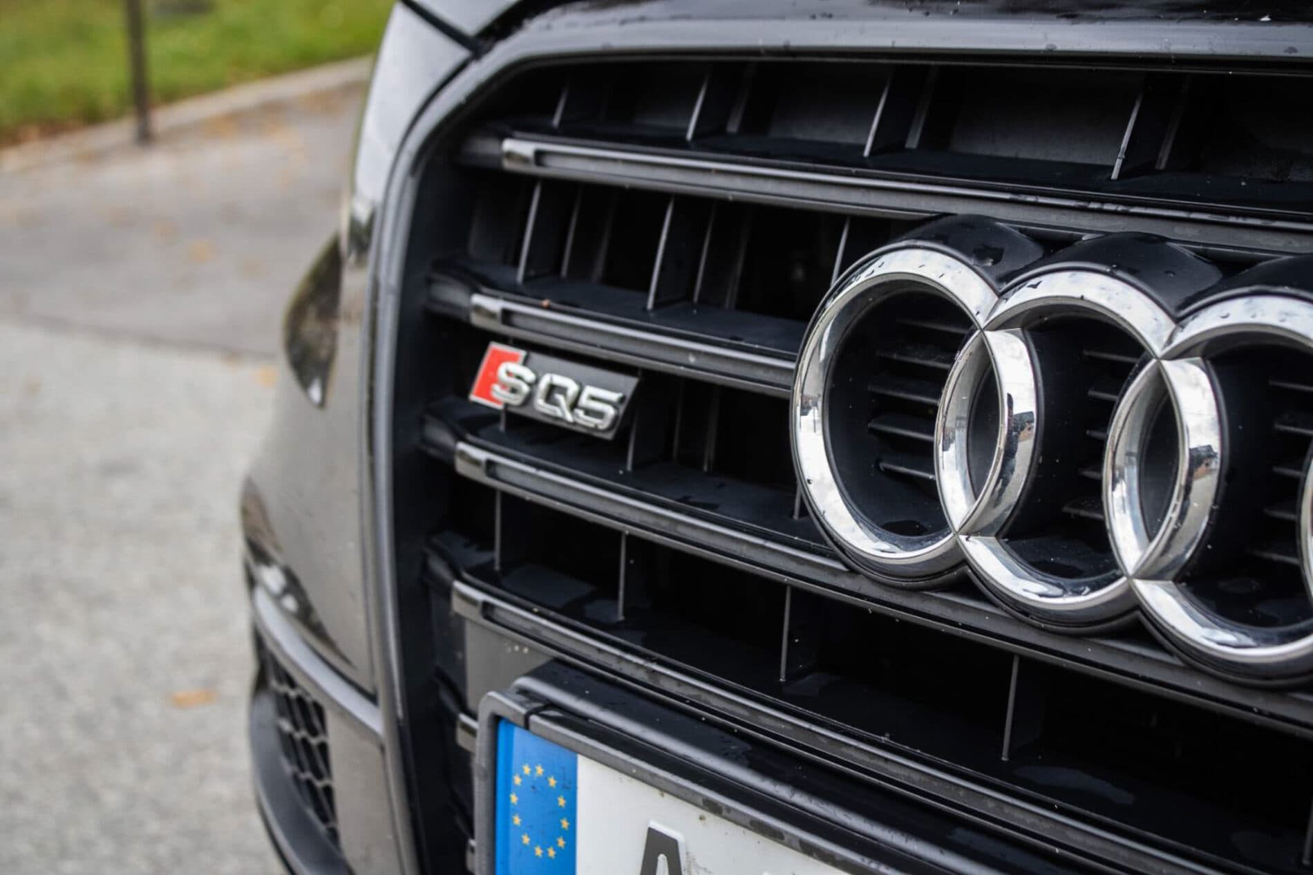 2015 AUDI SQ5, sivá suv, 270 000 km
