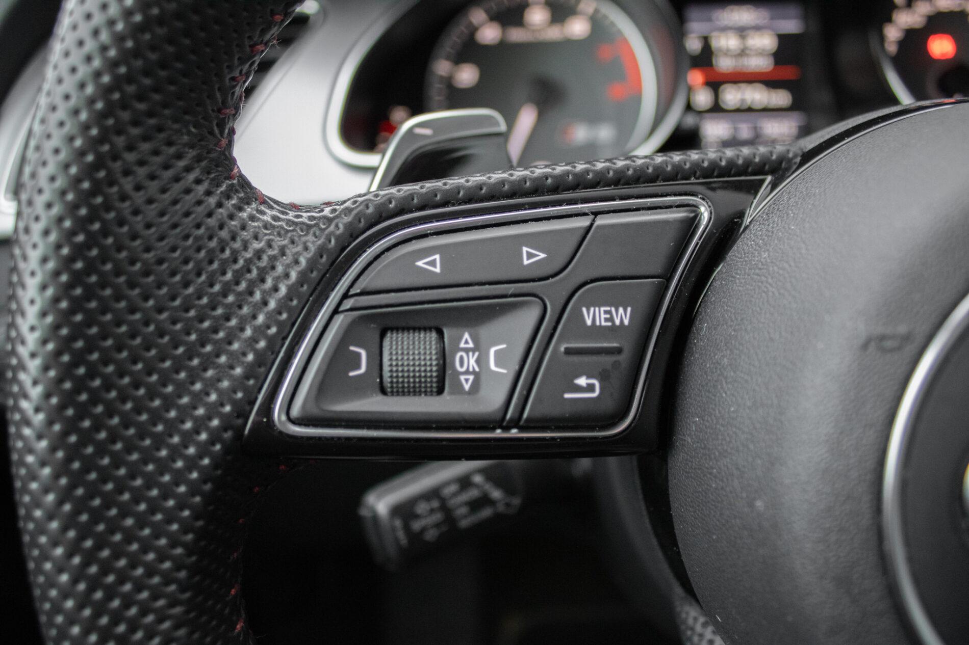 2011 AUDI S5, biela sedan, 193 834 km