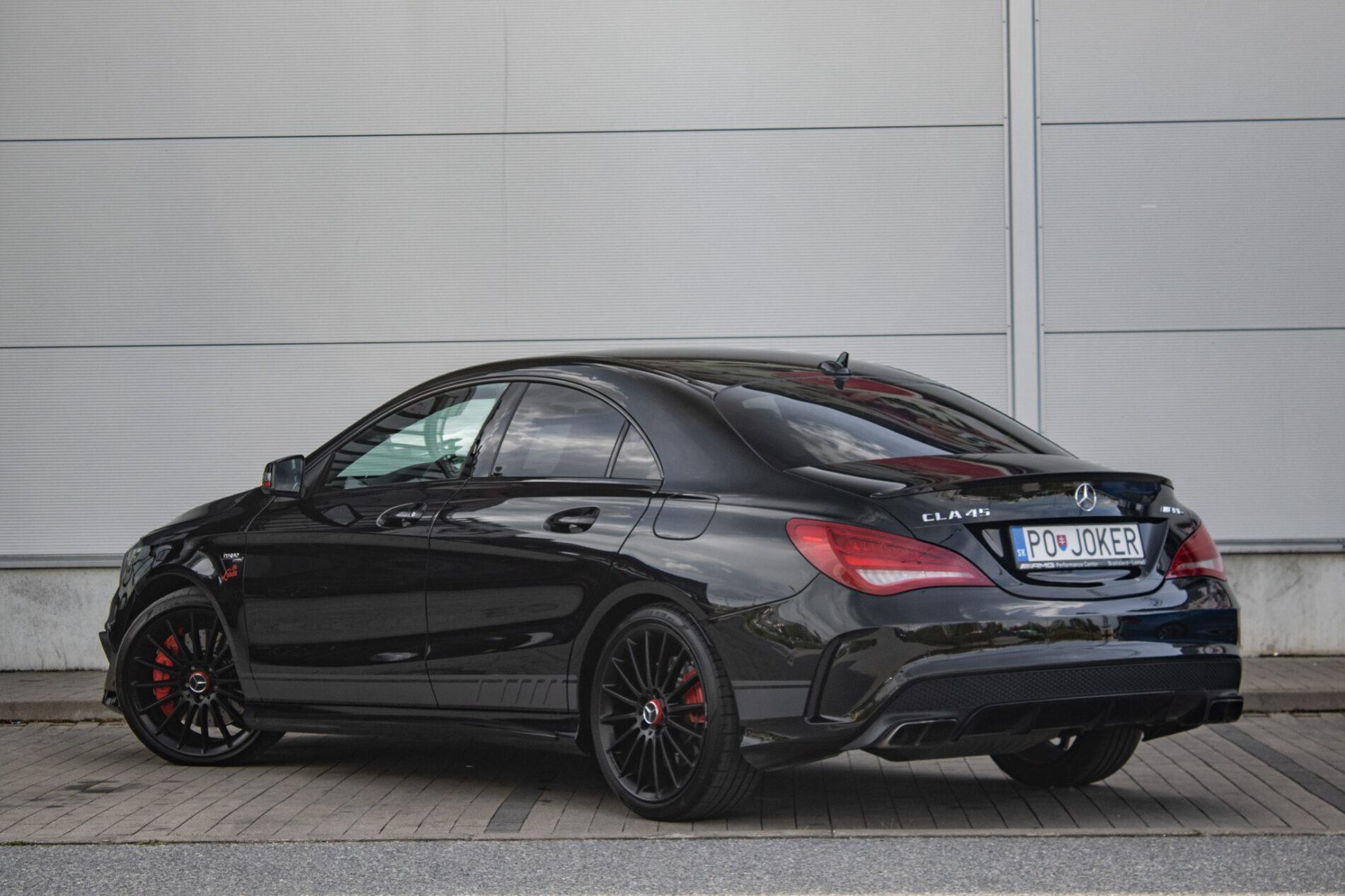 2014 Mercedes-Benz CLA 45 AMG, čierna kupé, 135 120 km