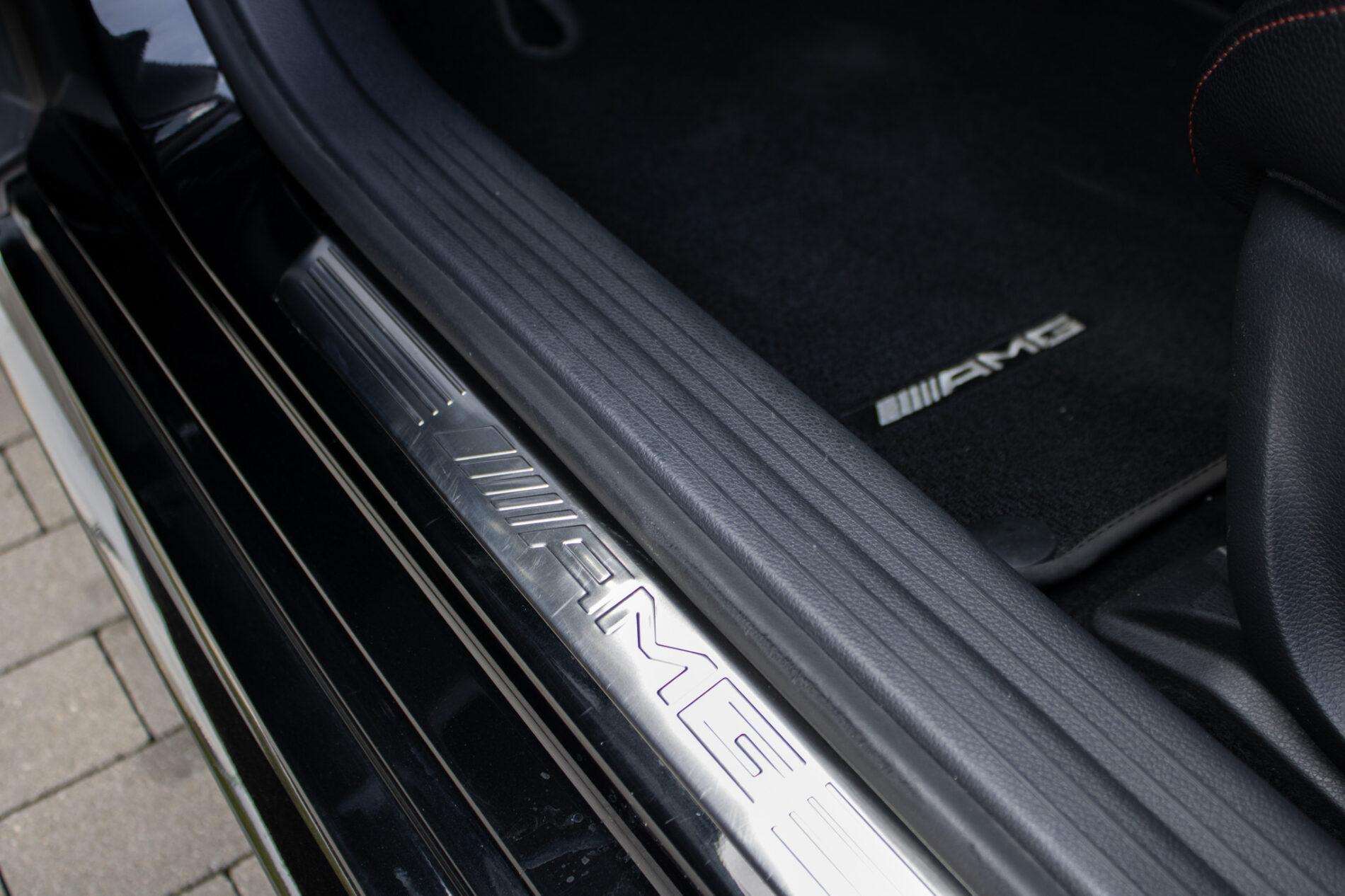 2014 Mercedes-Benz CLA 45 AMG, čierna kupé, 135 120 km