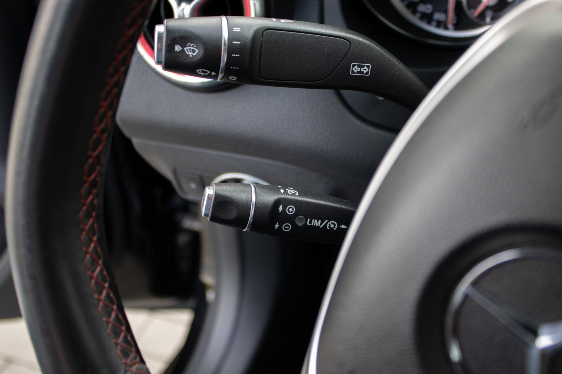 2014 Mercedes-Benz CLA 45 AMG, čierna kupé, 135 120 km