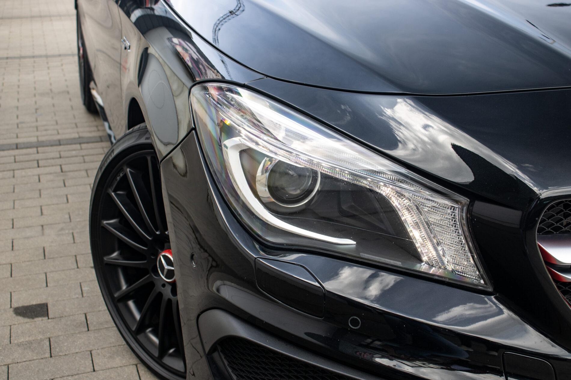 2014 Mercedes-Benz CLA 45 AMG, čierna kupé, 135 120 km
