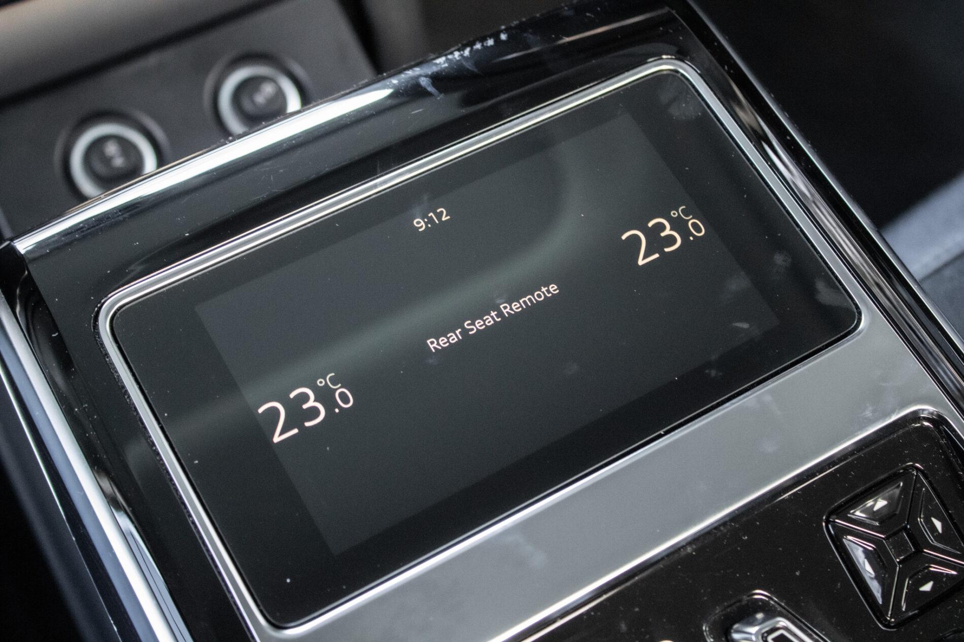 2023 AUDI A8, čierna sedan, 45 533 km