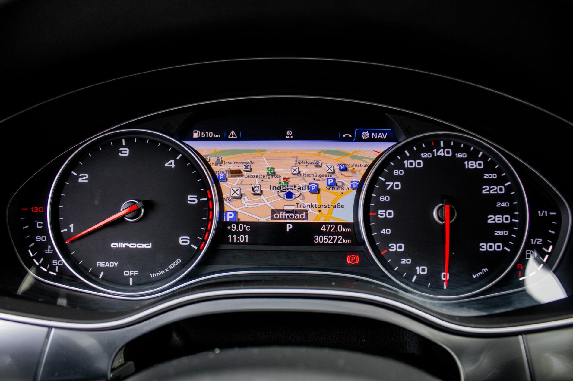2015 AUDI A6, strieborná kombi, 305 272 km
