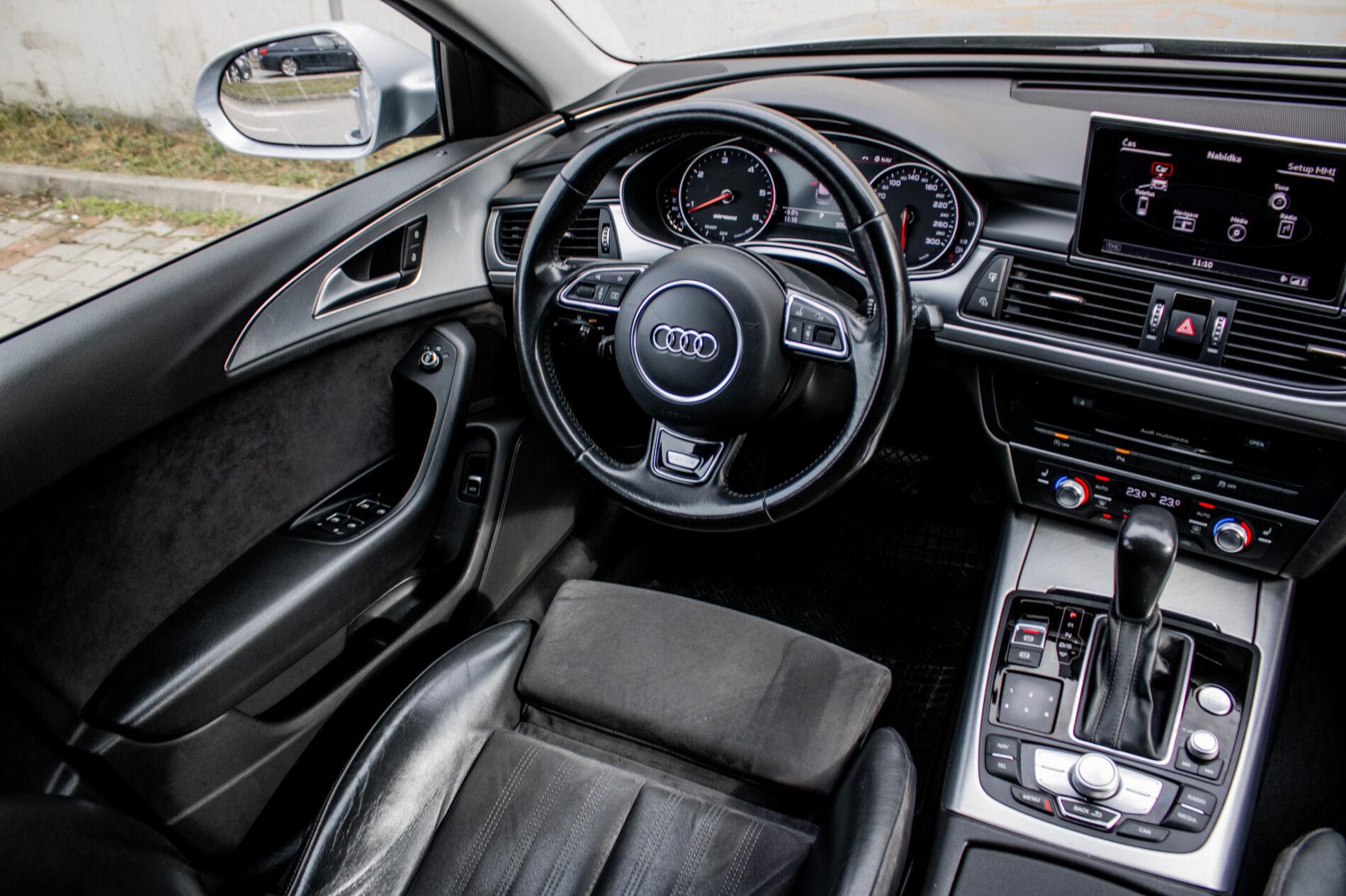 2015 AUDI A6, strieborná kombi, 305 272 km