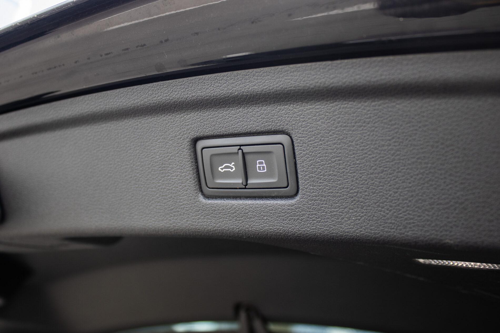 2018 AUDI A5, čierna, 139 011 km