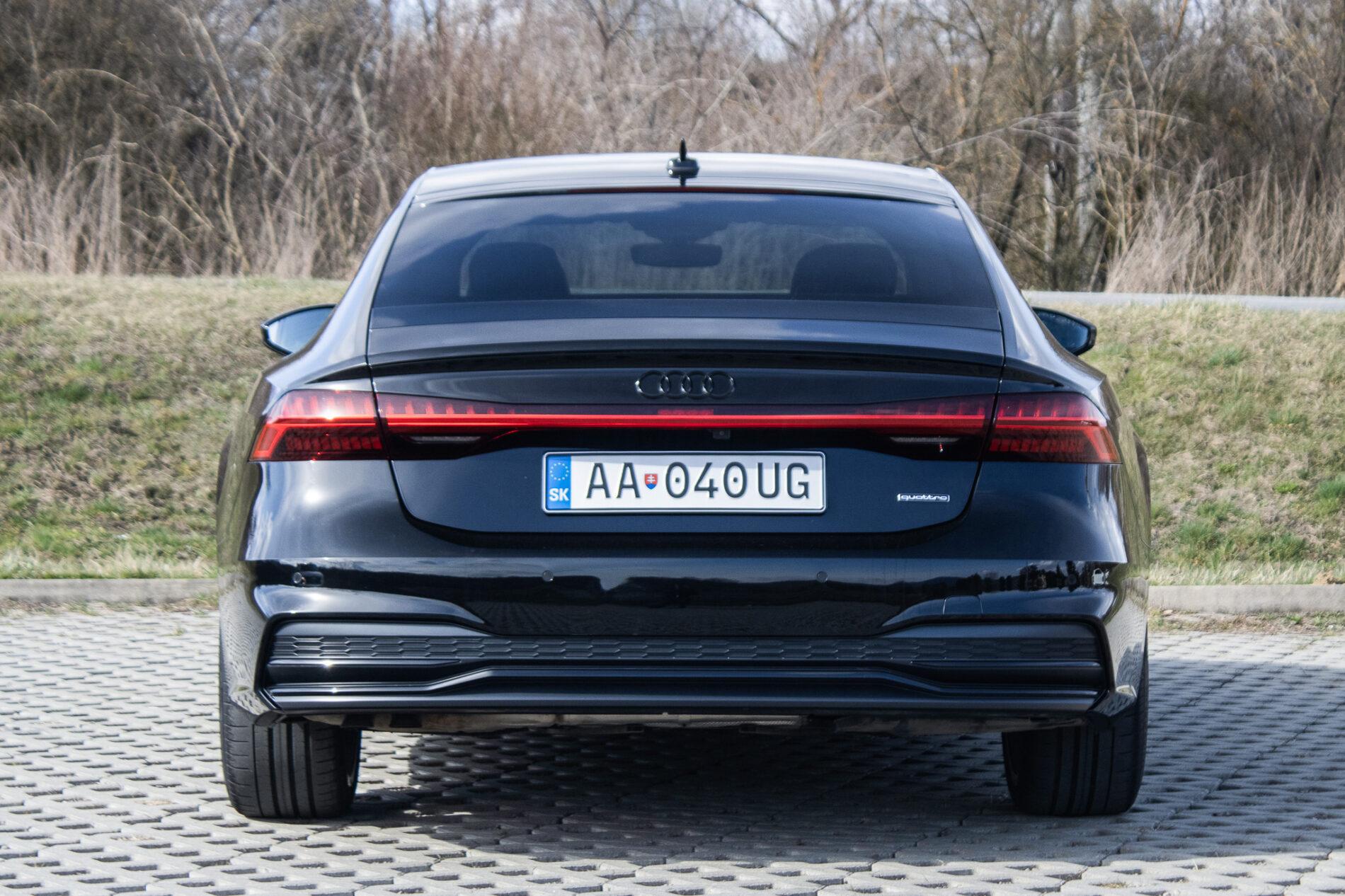 2022 AUDI A7, čierna, 99 845 km