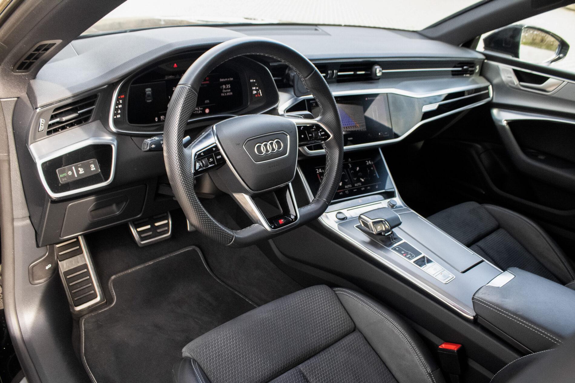 2022 AUDI A7, čierna, 99 845 km