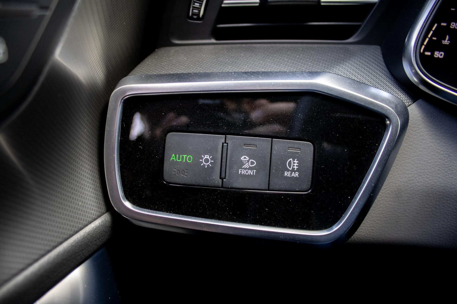 2018 AUDI A6, čierna kombi, 187 179 km