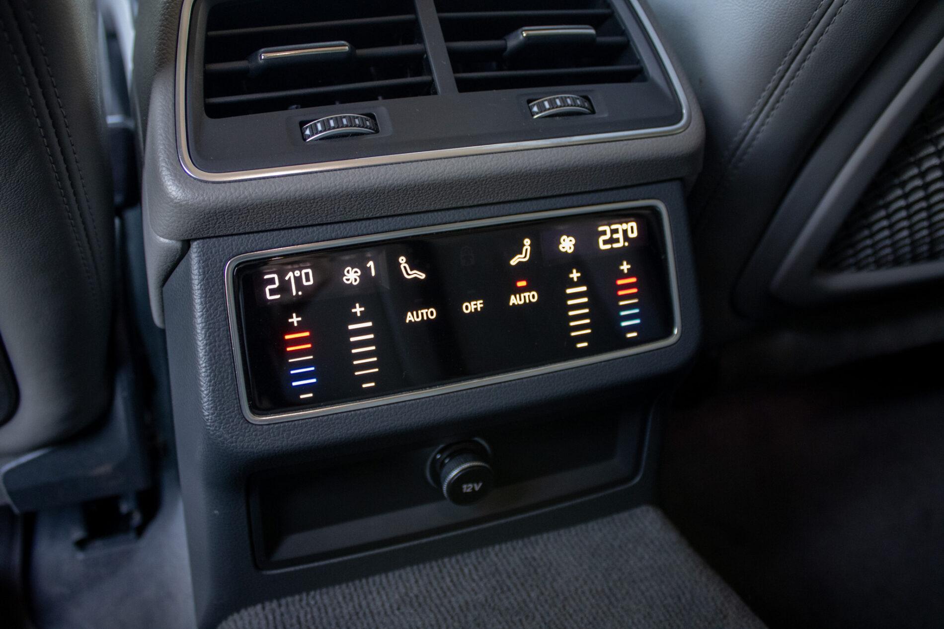 2018 AUDI A6, čierna kombi, 187 179 km
