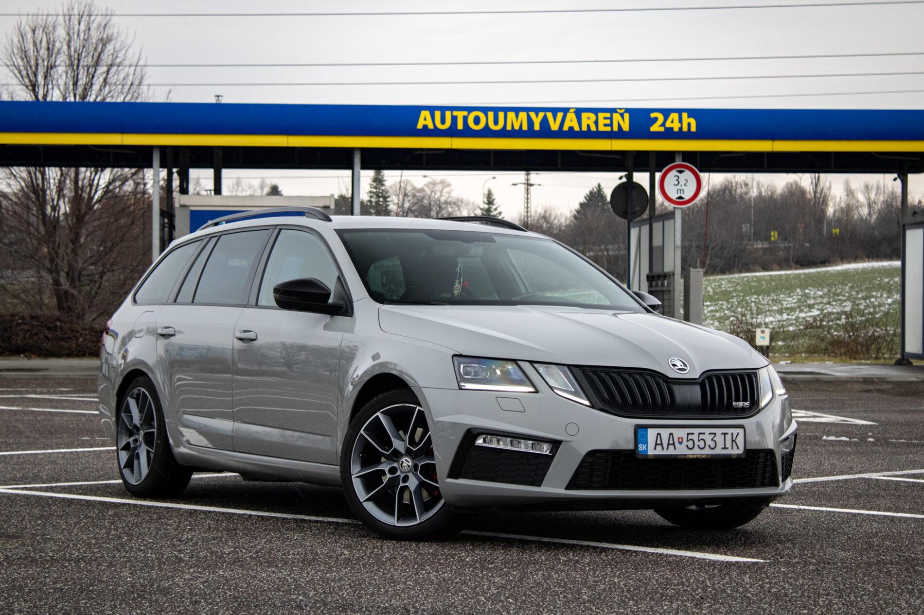 2019 Skoda Octavia RS, sivá kombi, 193 427 km