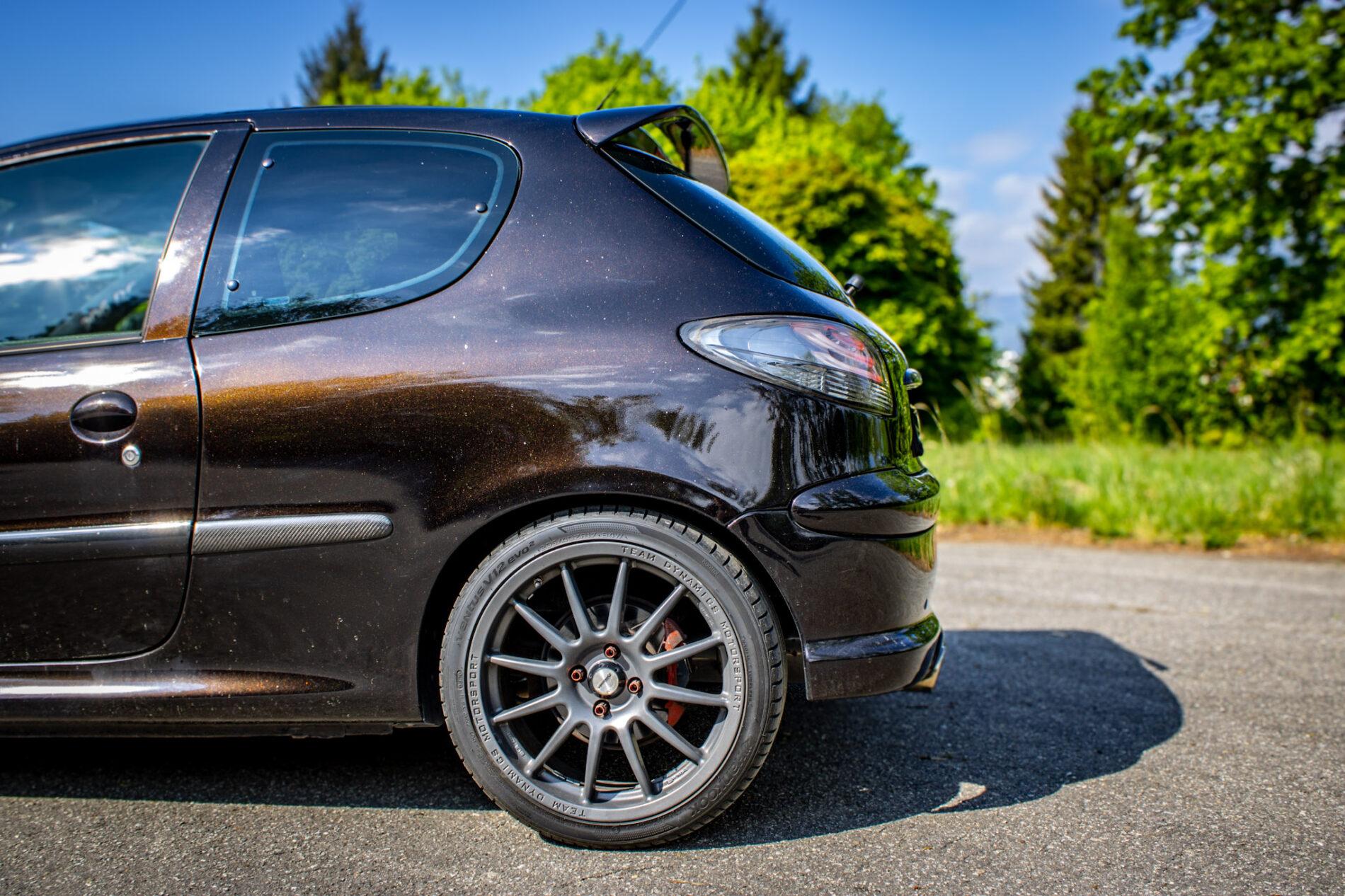 2003 Peugeot 206 RC, čierna hatchback, 58 219 km