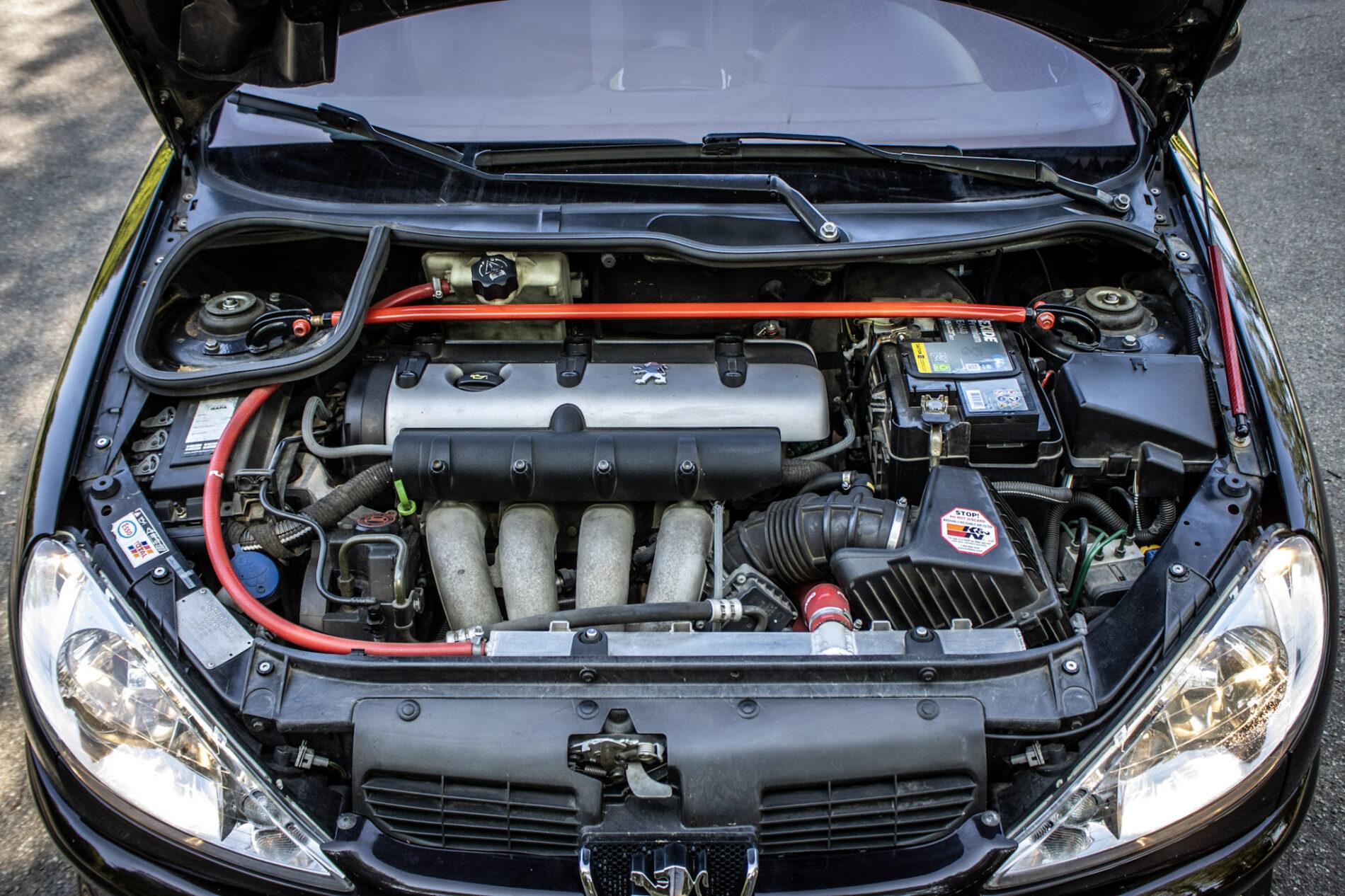 2003 Peugeot 206 RC, čierna hatchback, 58 219 km