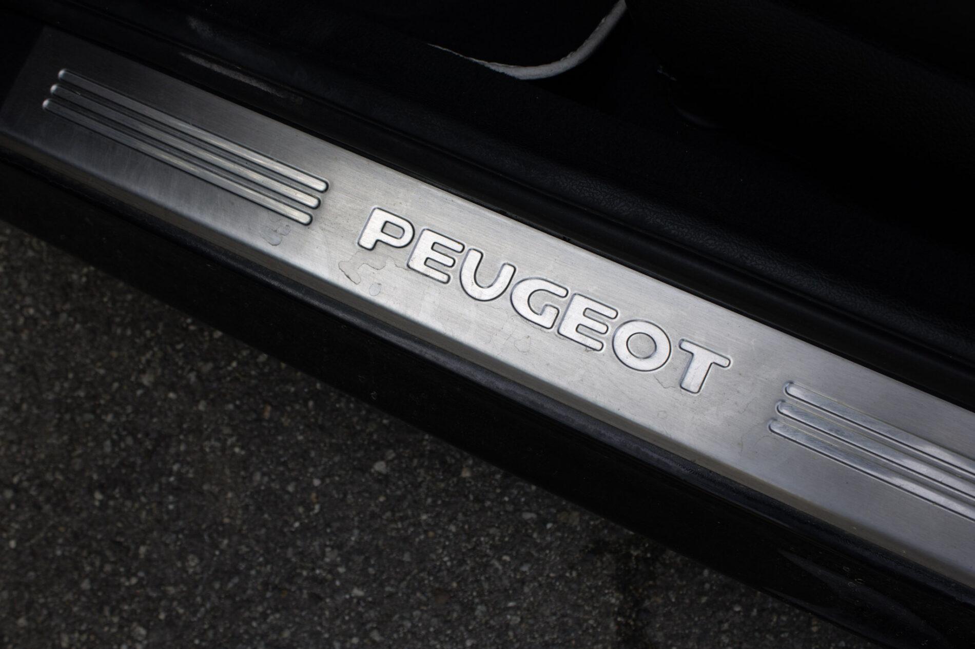 2003 Peugeot 206 RC, čierna hatchback, 58 219 km