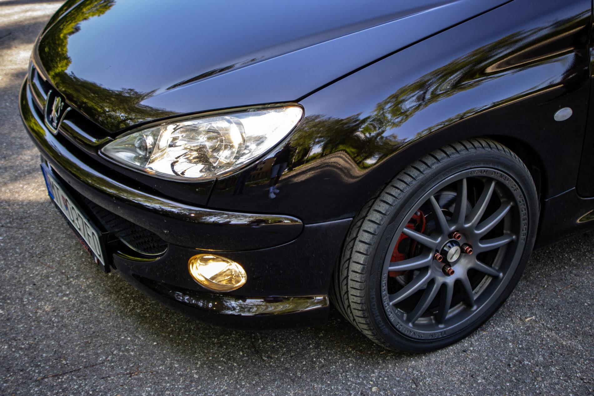 2003 Peugeot 206 RC, čierna hatchback, 58 219 km