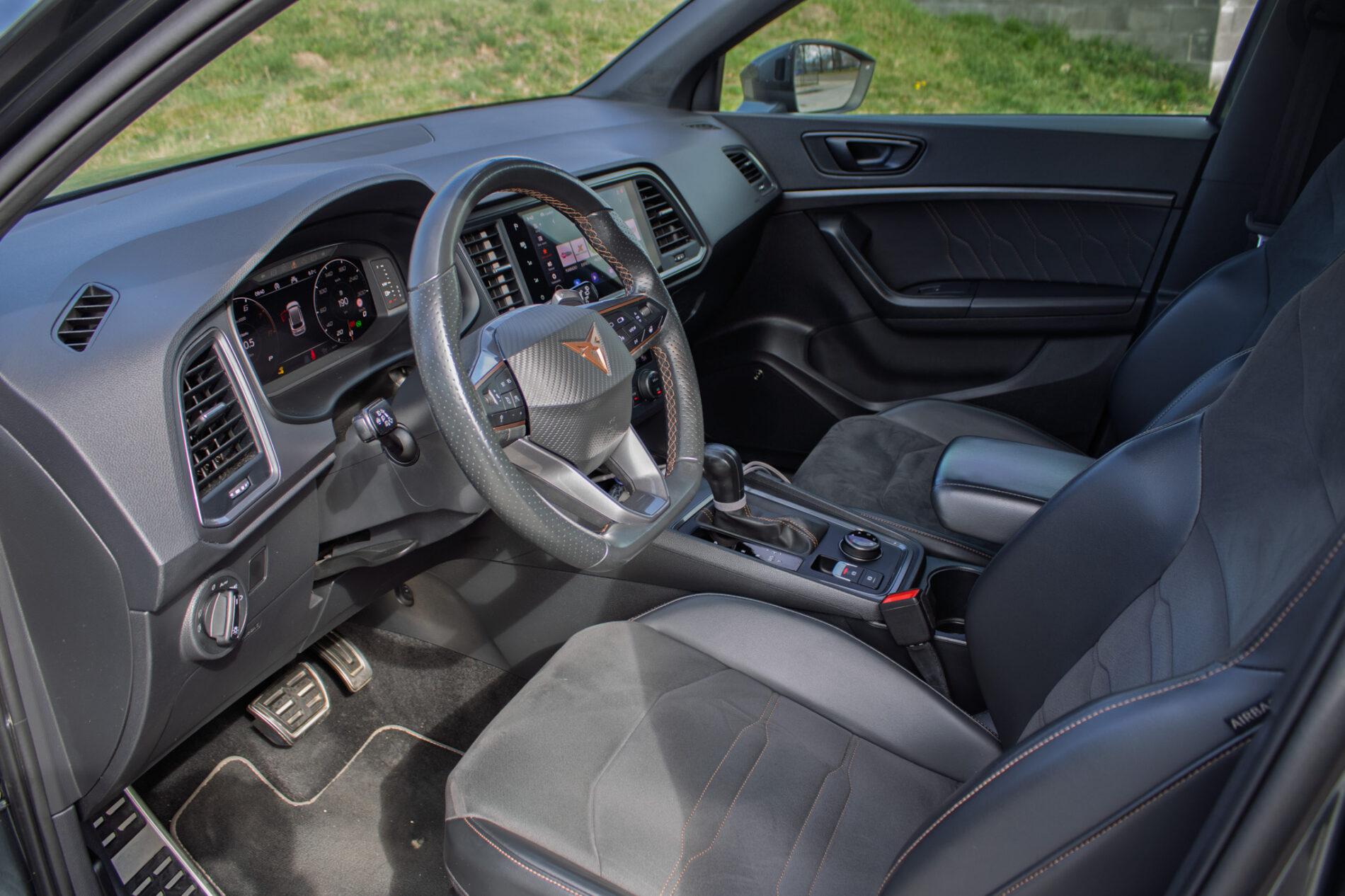 2020 Cupra Ateca VZ, sivá kombi, 146 833 km