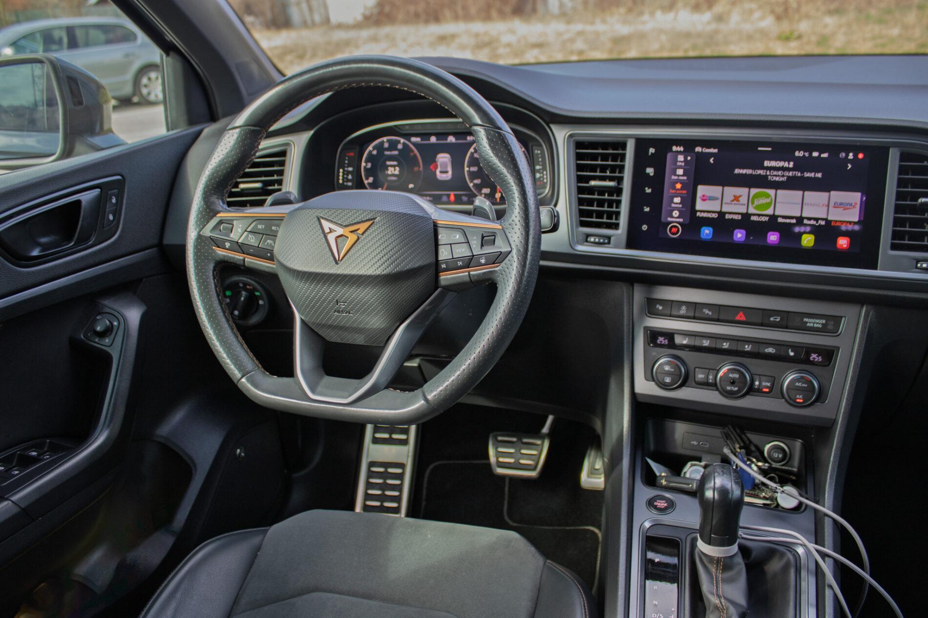 2020 Cupra Ateca VZ, sivá kombi, 146 833 km