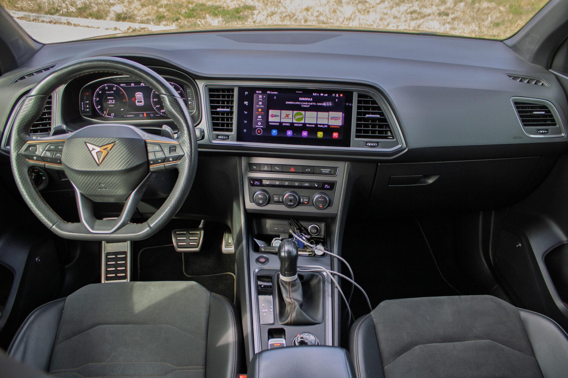 2020 Cupra Ateca VZ, sivá kombi, 146 833 km