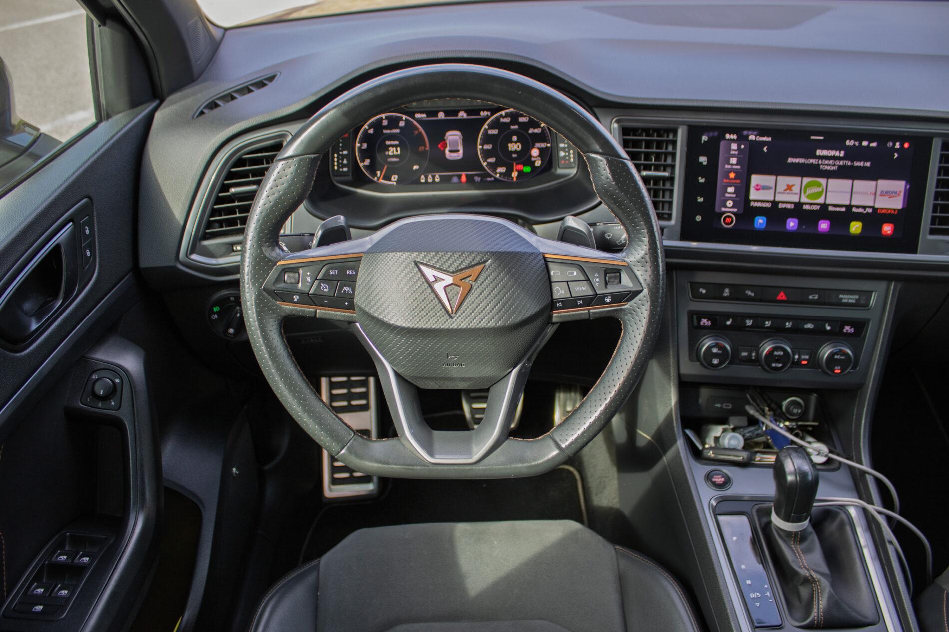 2020 Cupra Ateca VZ, sivá kombi, 146 833 km