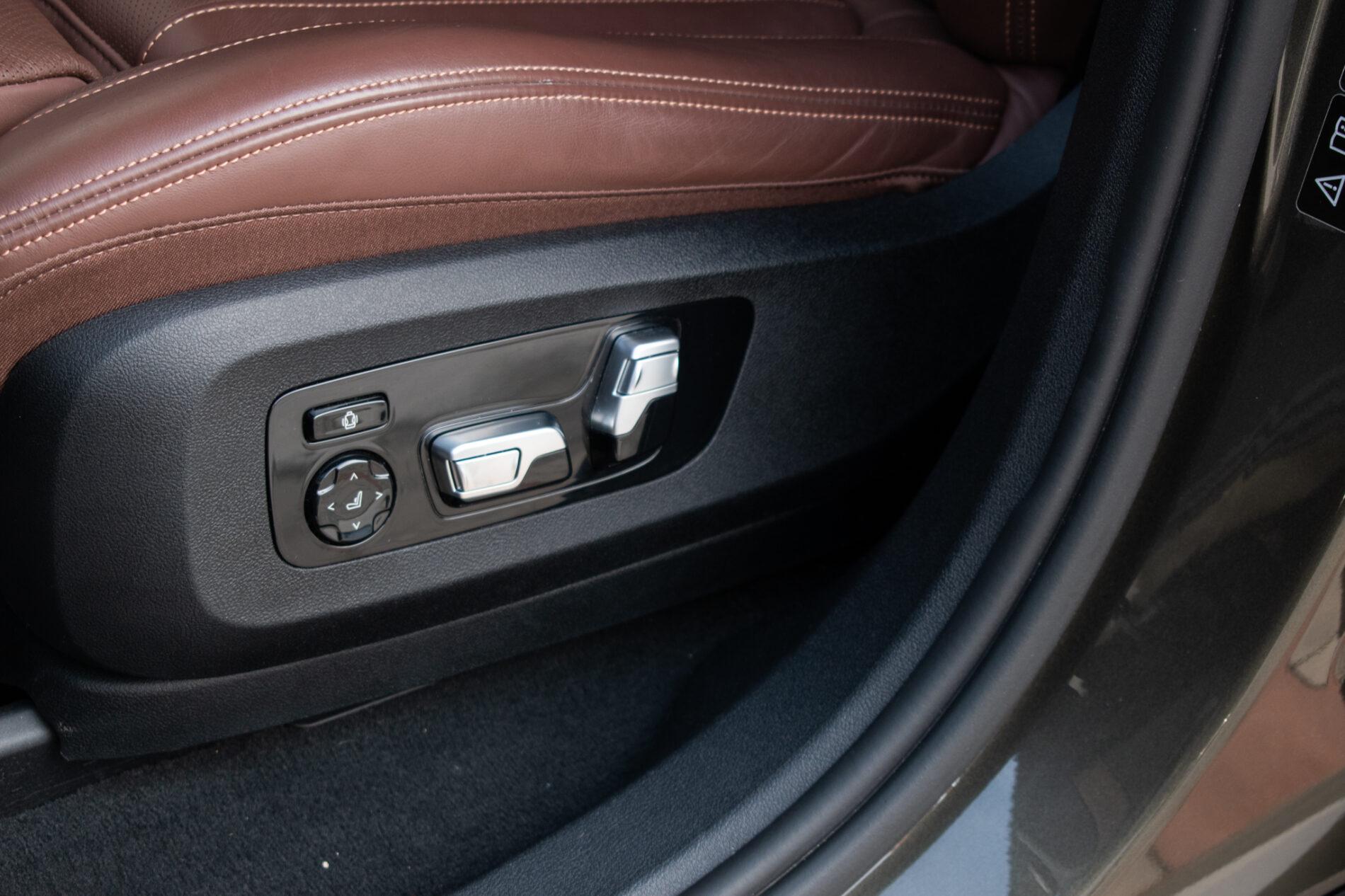 2020 BMW X6 M50d, zelená suv, 61 340 km