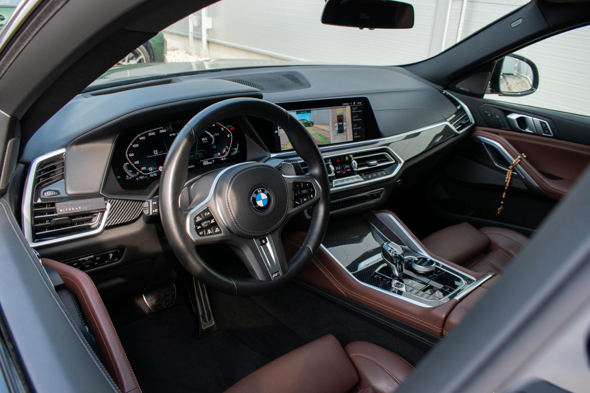 2020 BMW X6 M50d, zelená suv, 61 340 km