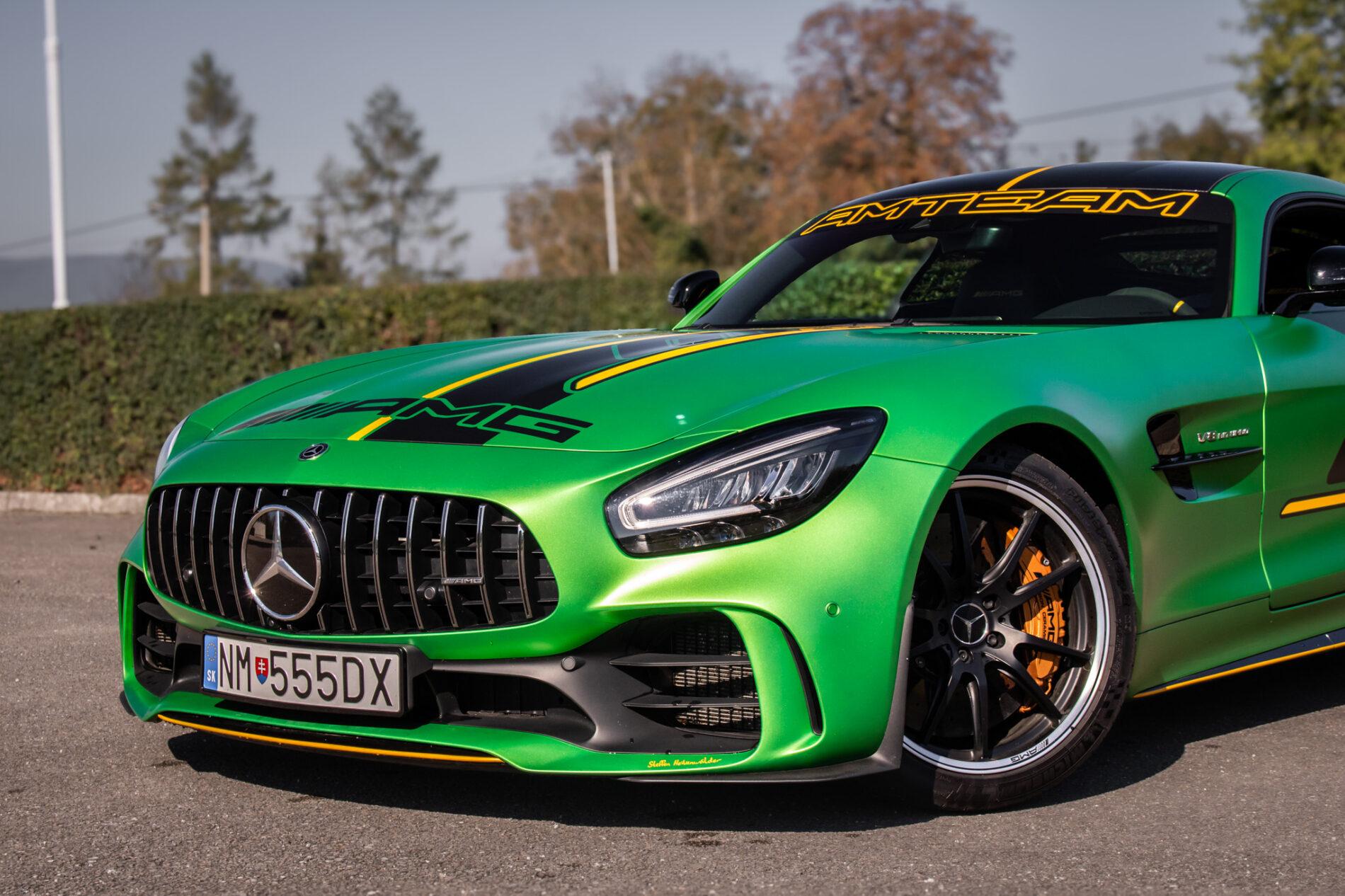 2019 Mercedes-Benz AMG GT R, zelená kupé, 12 987 km