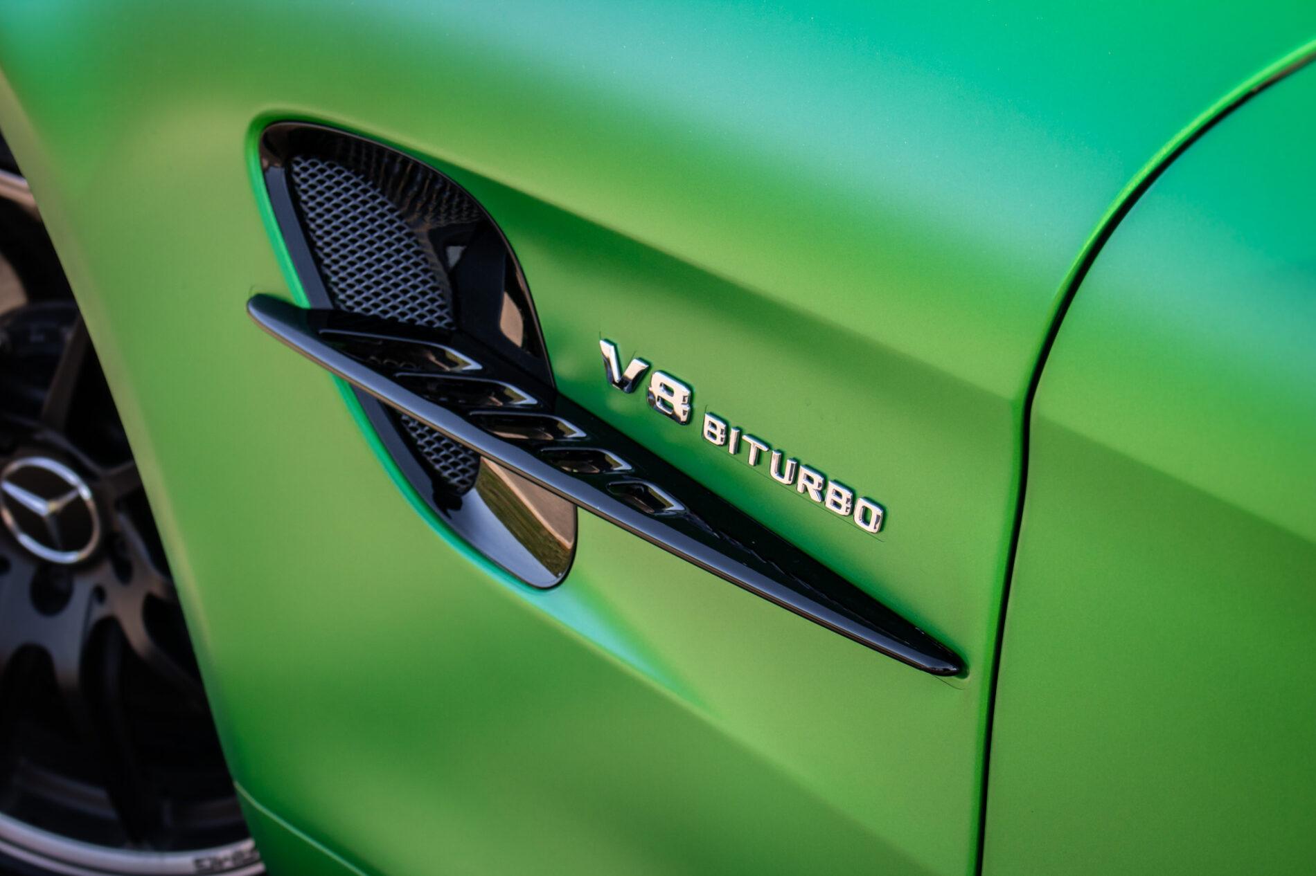 2019 Mercedes-Benz AMG GT R, zelená kupé, 12 987 km
