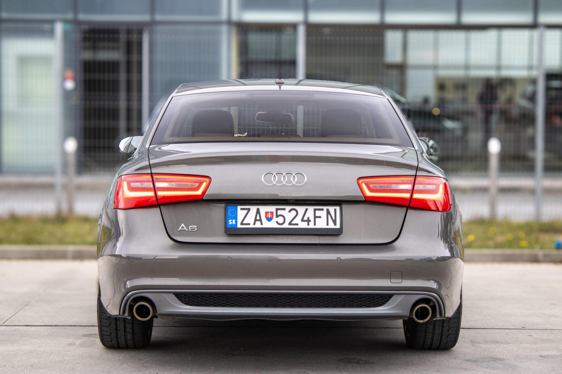2013 AUDI A6, sivá sedan, 145 933 km
