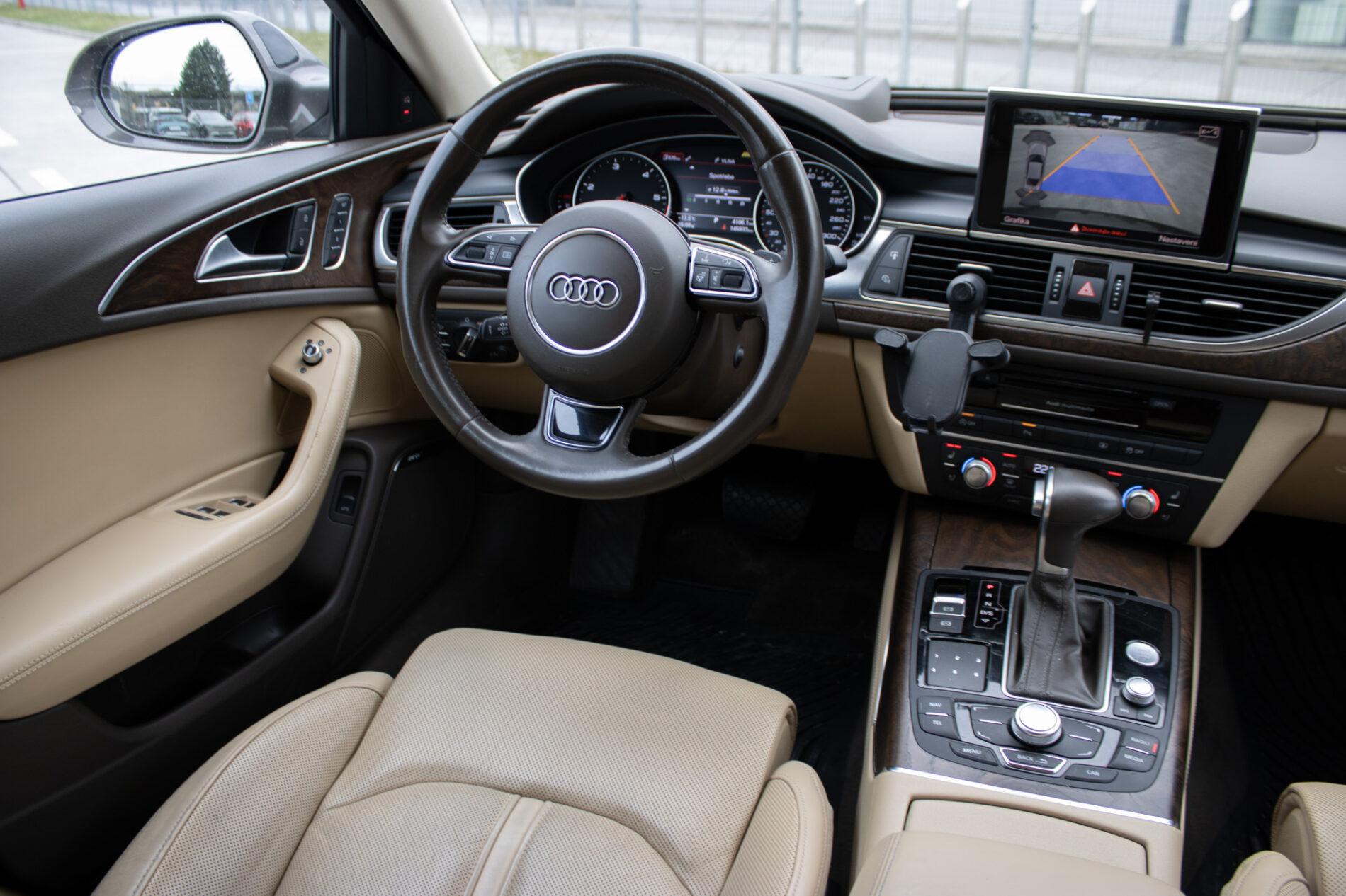 2013 AUDI A6, sivá sedan, 145 933 km