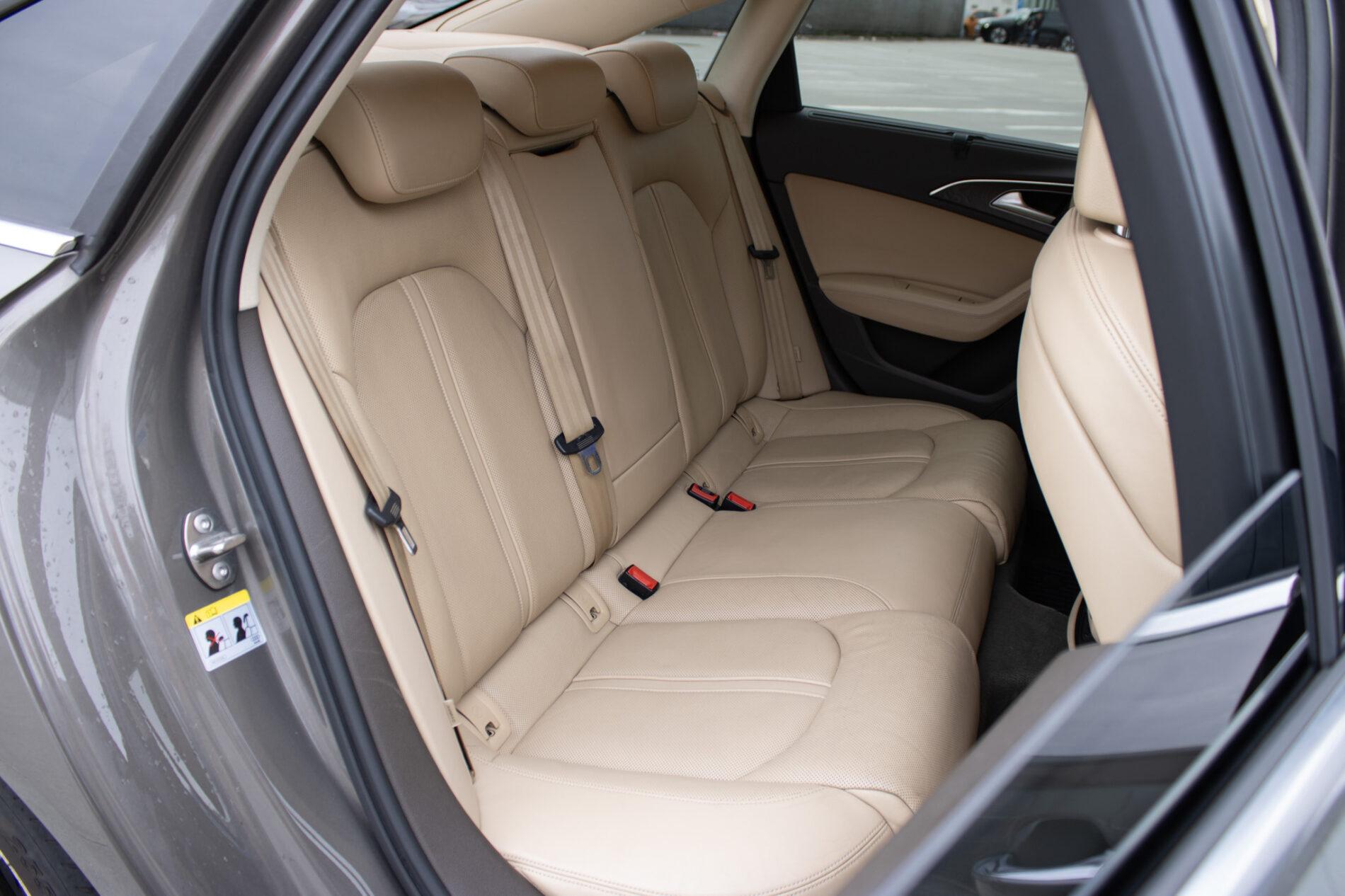 2013 AUDI A6, sivá sedan, 145 933 km