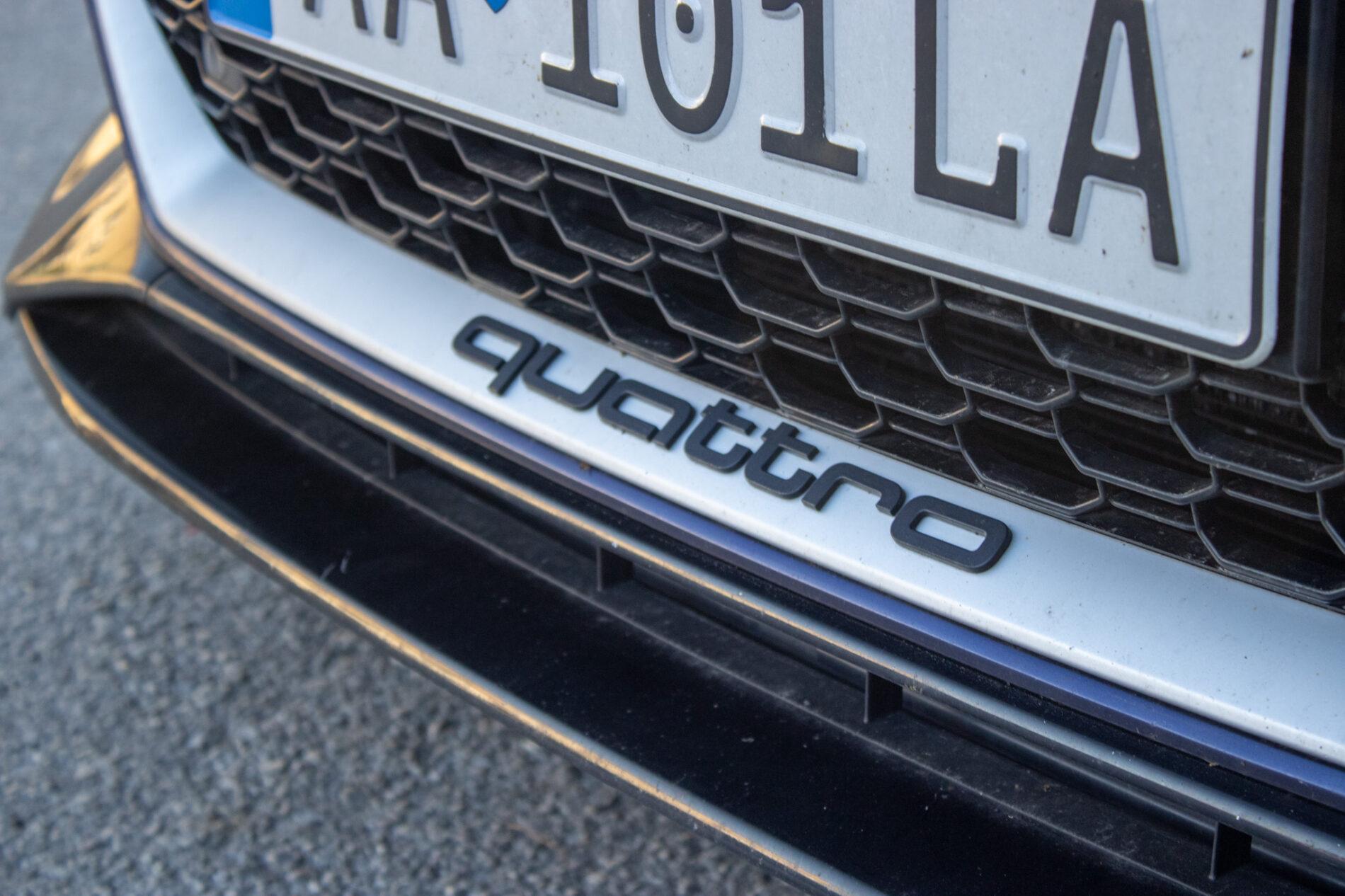 2019 AUDI RS5, modrá, 194 337 km