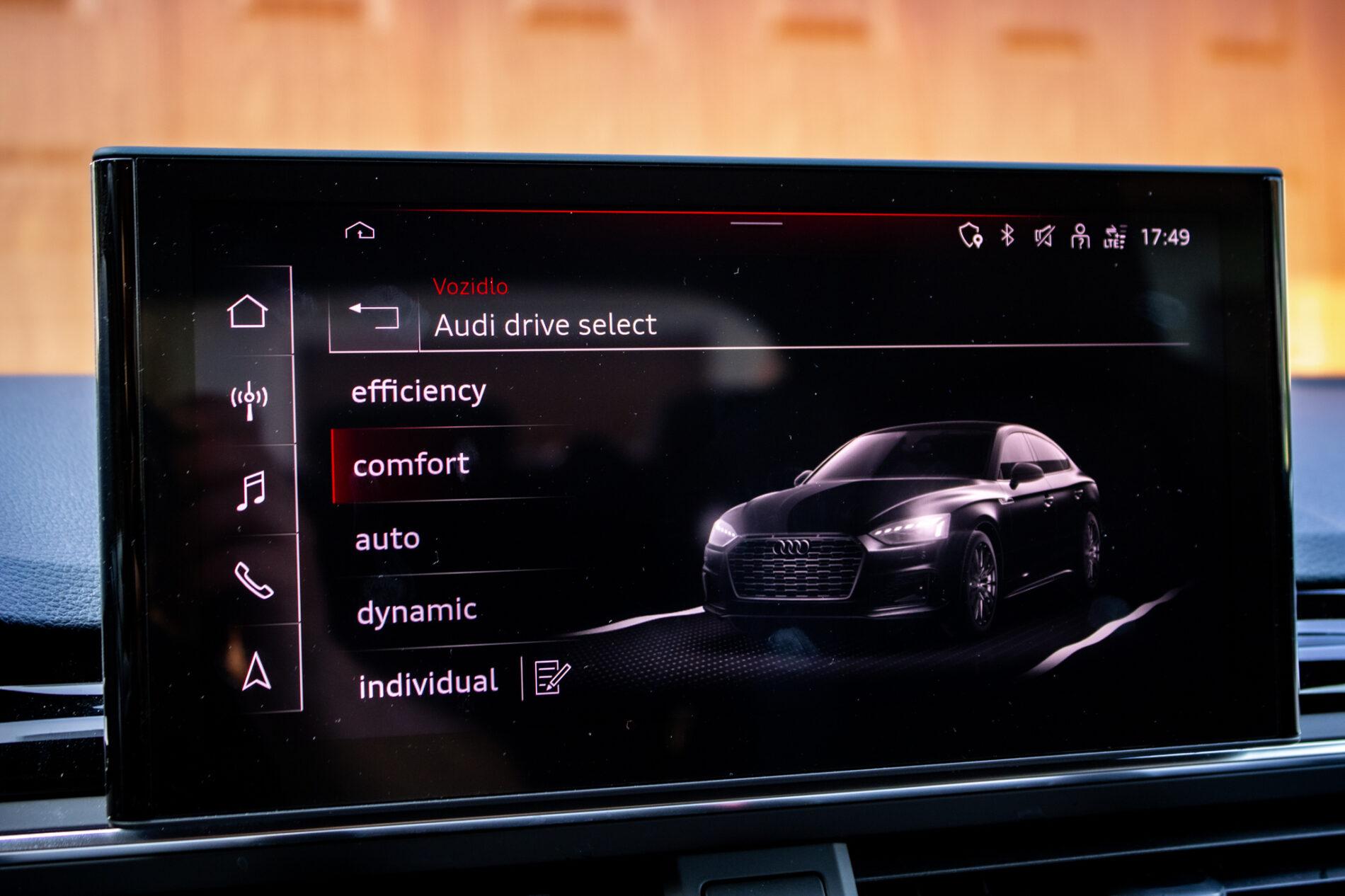 2023 AUDI S5, modrá hatchback, 22 564 km
