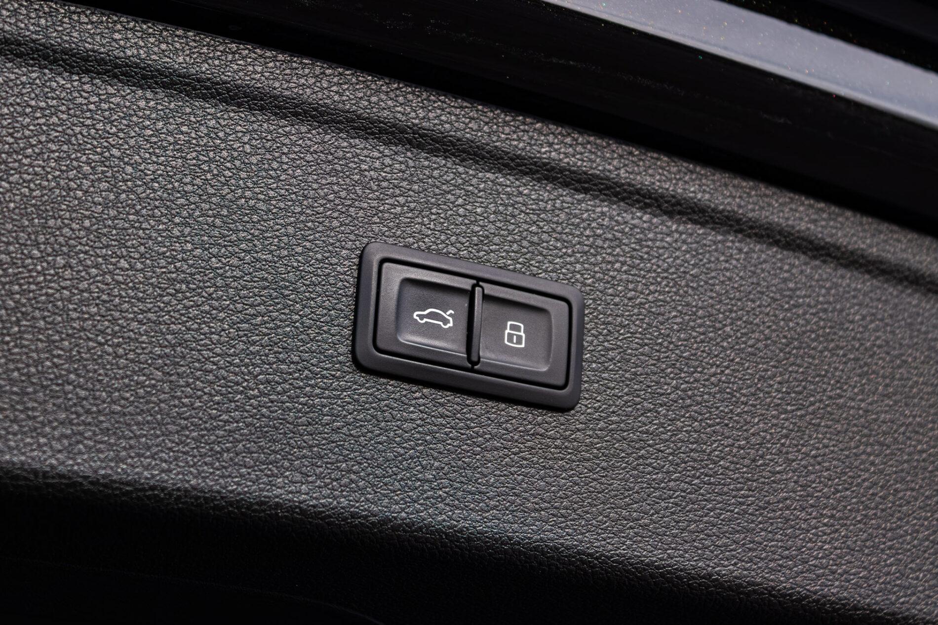 2018 AUDI S5, čierna suv, 194 529 km