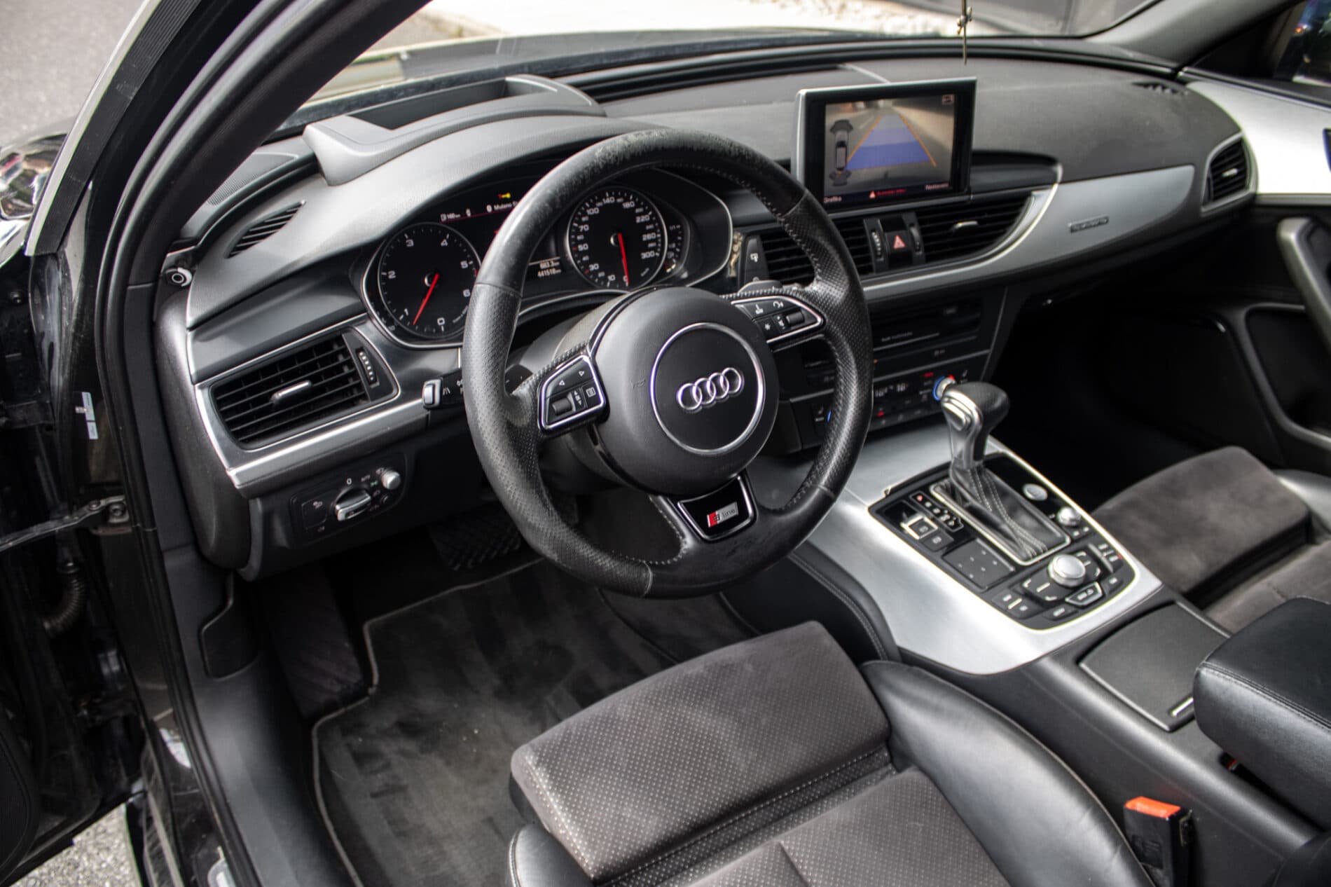 2012 AUDI A6, hnedá kombi, 441 518 km