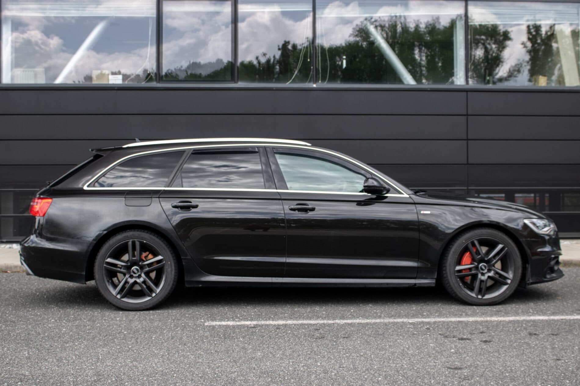 2012 AUDI A6, hnedá kombi, 441 518 km