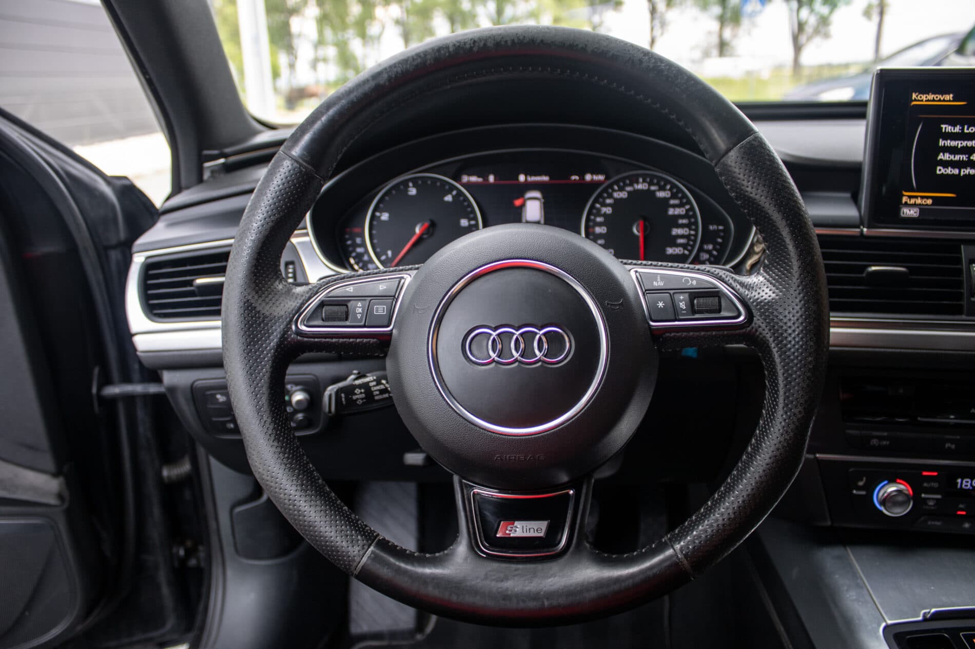 2012 AUDI A6, hnedá kombi, 441 518 km
