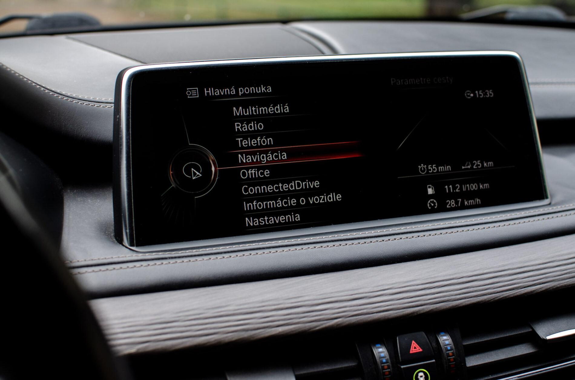 2014 BMW X5 M50d, sivá suv, 219 746 km