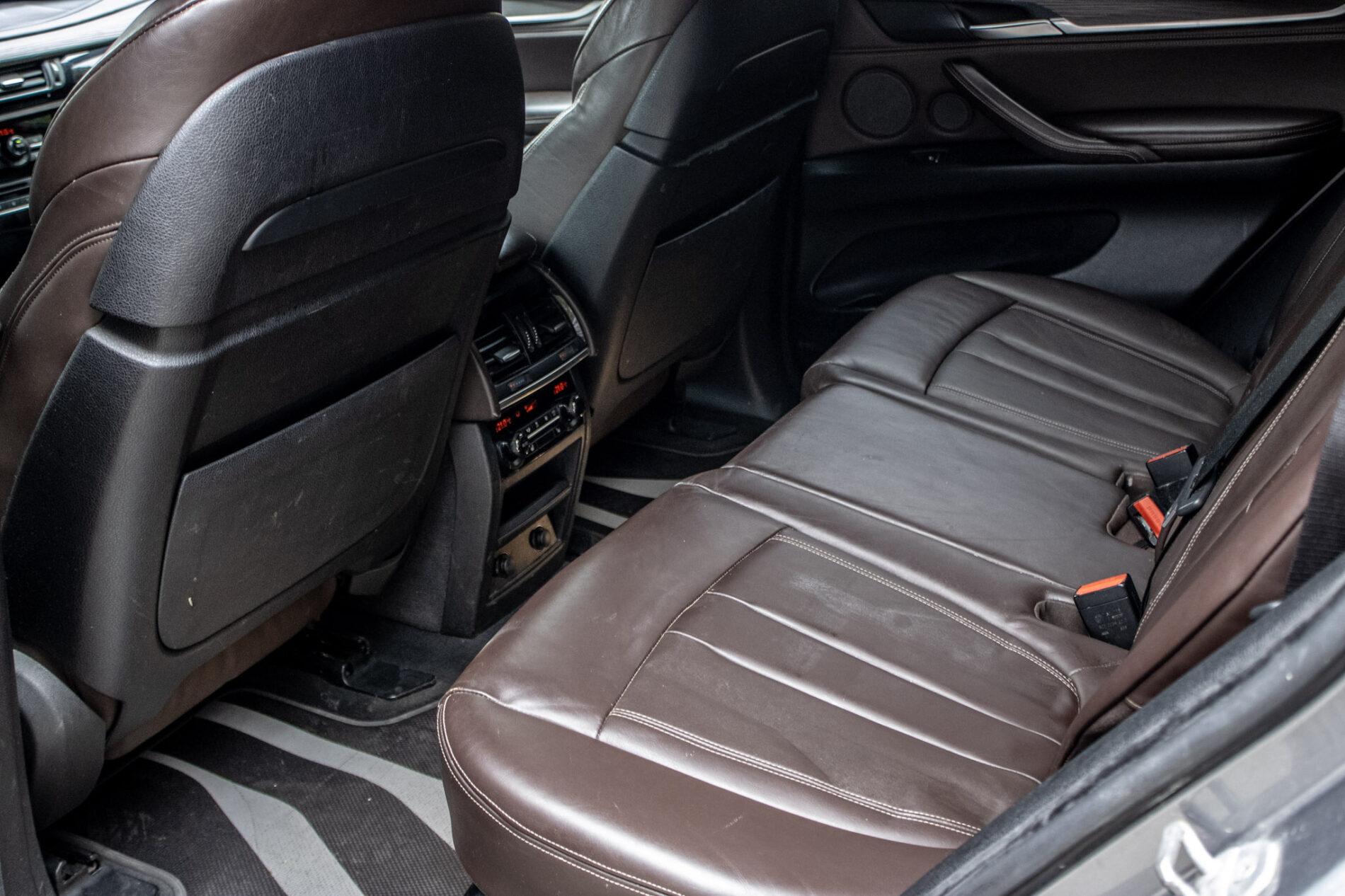 2014 BMW X5 M50d, sivá suv, 219 746 km