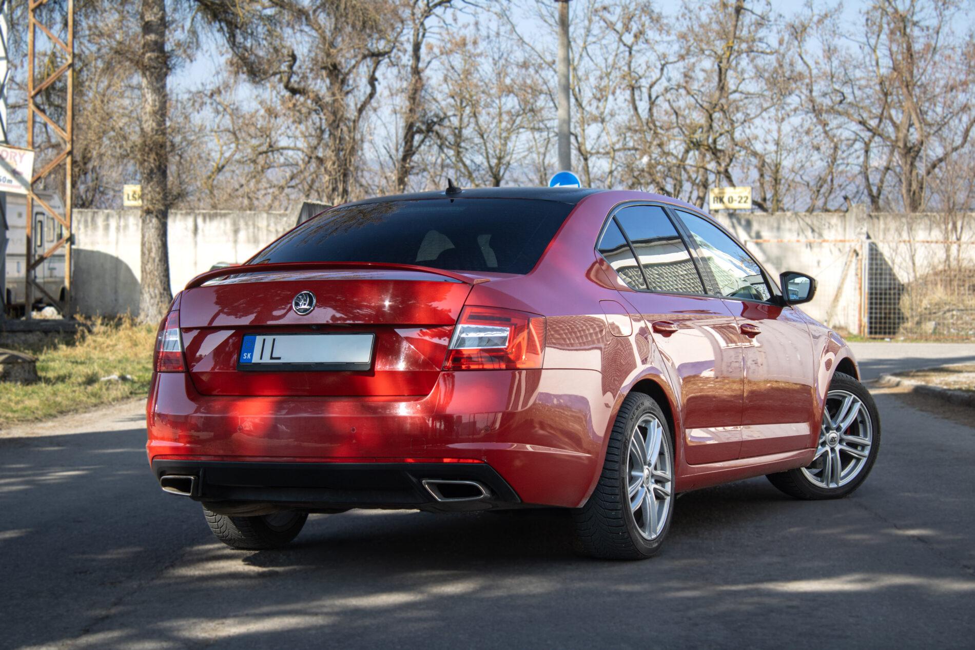 2016 Skoda Octavia RS, červená, 267 928 km