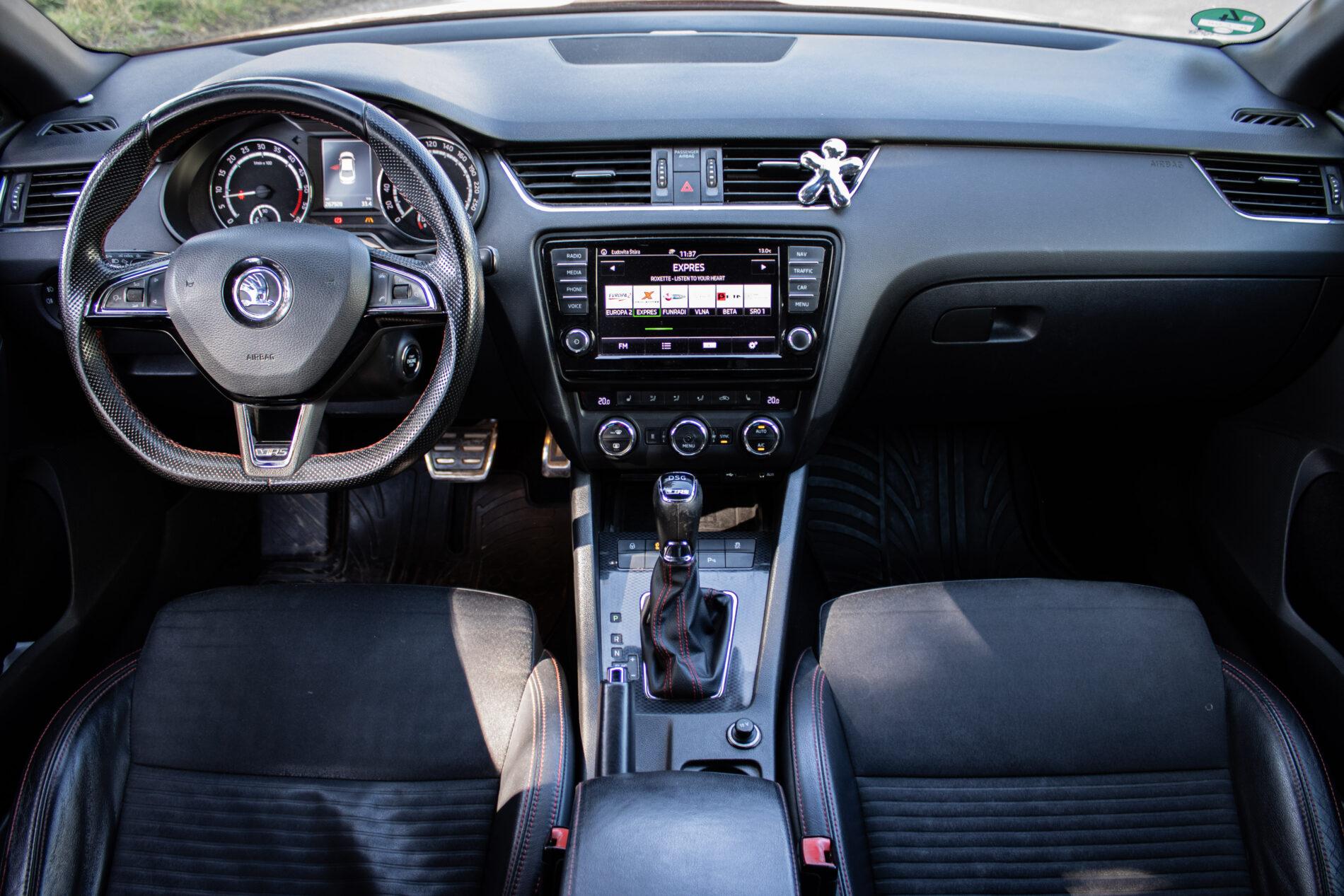 2016 Skoda Octavia RS, červená, 267 928 km