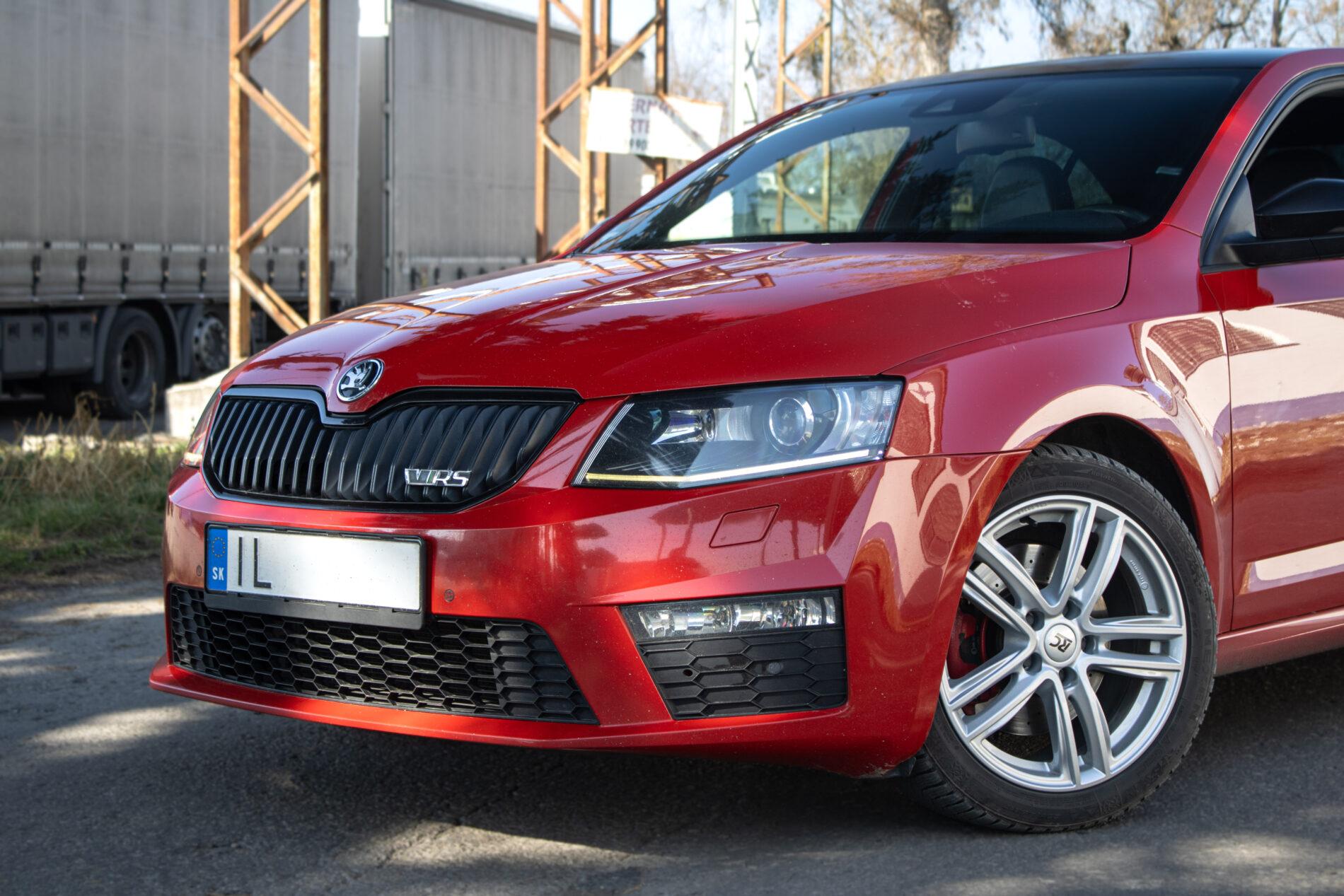 2016 Skoda Octavia RS, červená, 267 928 km