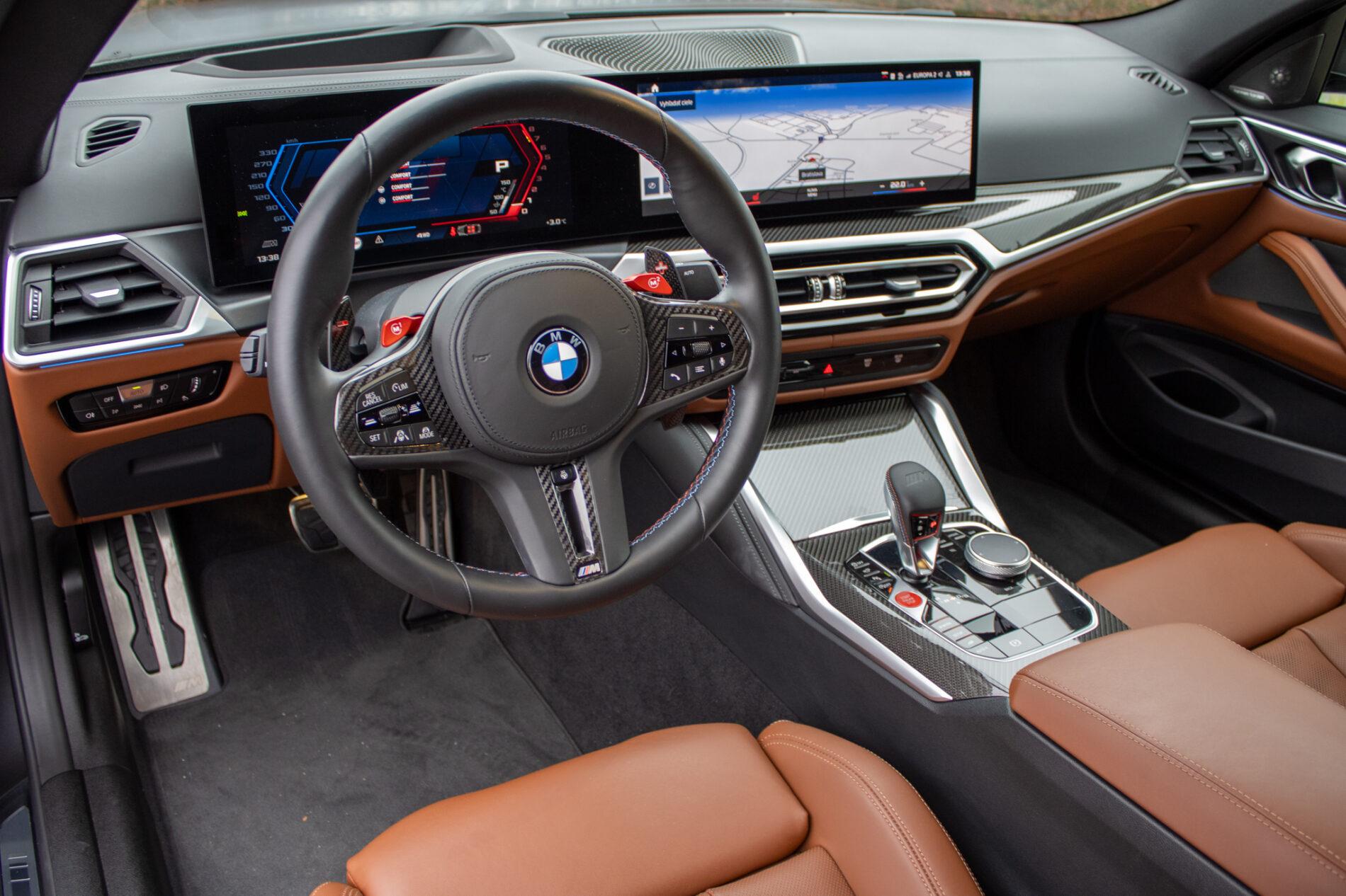 2023 BMW M4, sivá kupé, 9 194 km