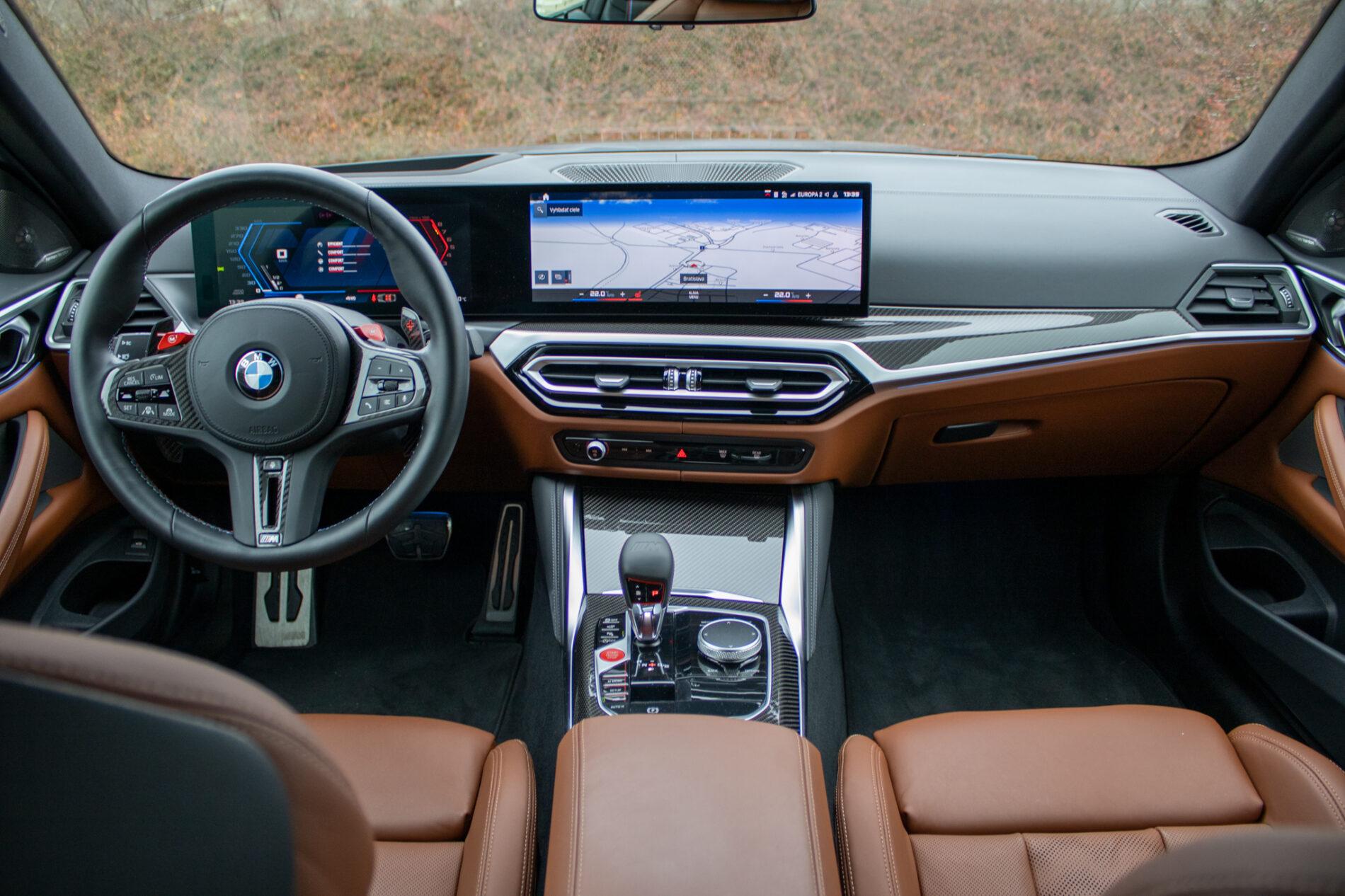 2023 BMW M4, sivá kupé, 9 194 km