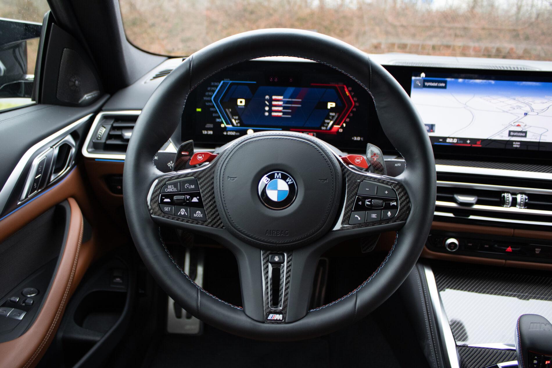 2023 BMW M4, sivá kupé, 9 194 km