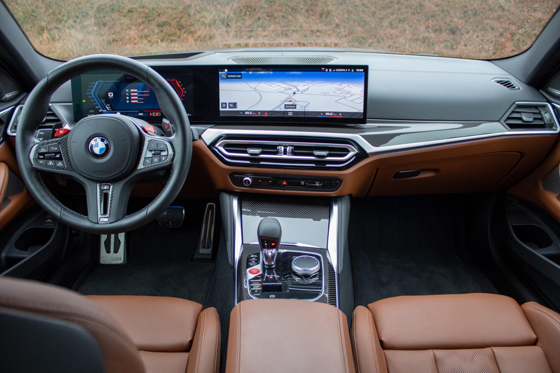 2023 BMW M4, sivá kupé, 9 194 km