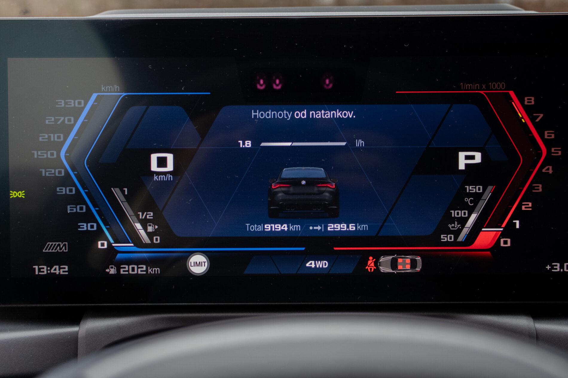 2023 BMW M4, sivá kupé, 9 194 km