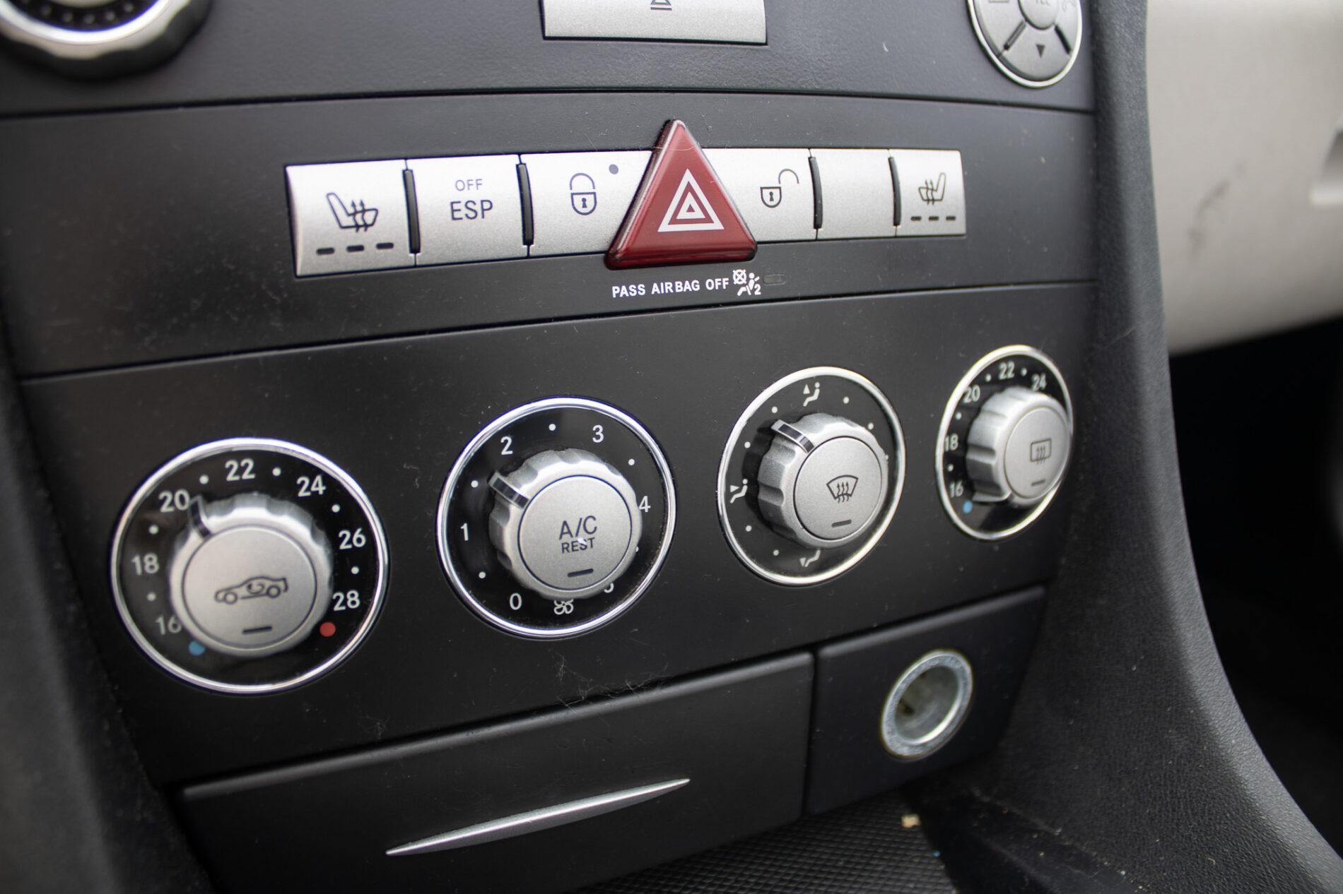 2006 Mercedes-Benz SLK 200 Komp., čierna kabriolet, 97 413 km