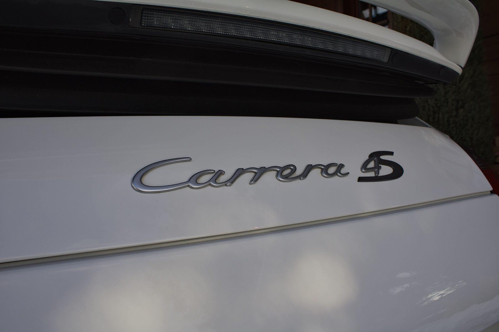 2008 Porsche 997 Carrera S, biela kupé, 83 929 km