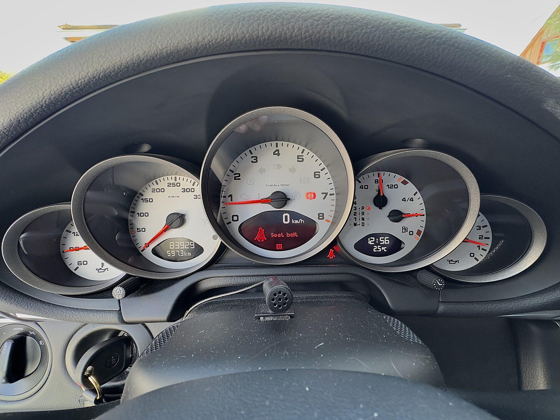 2008 Porsche 997 Carrera S, biela kupé, 83 929 km