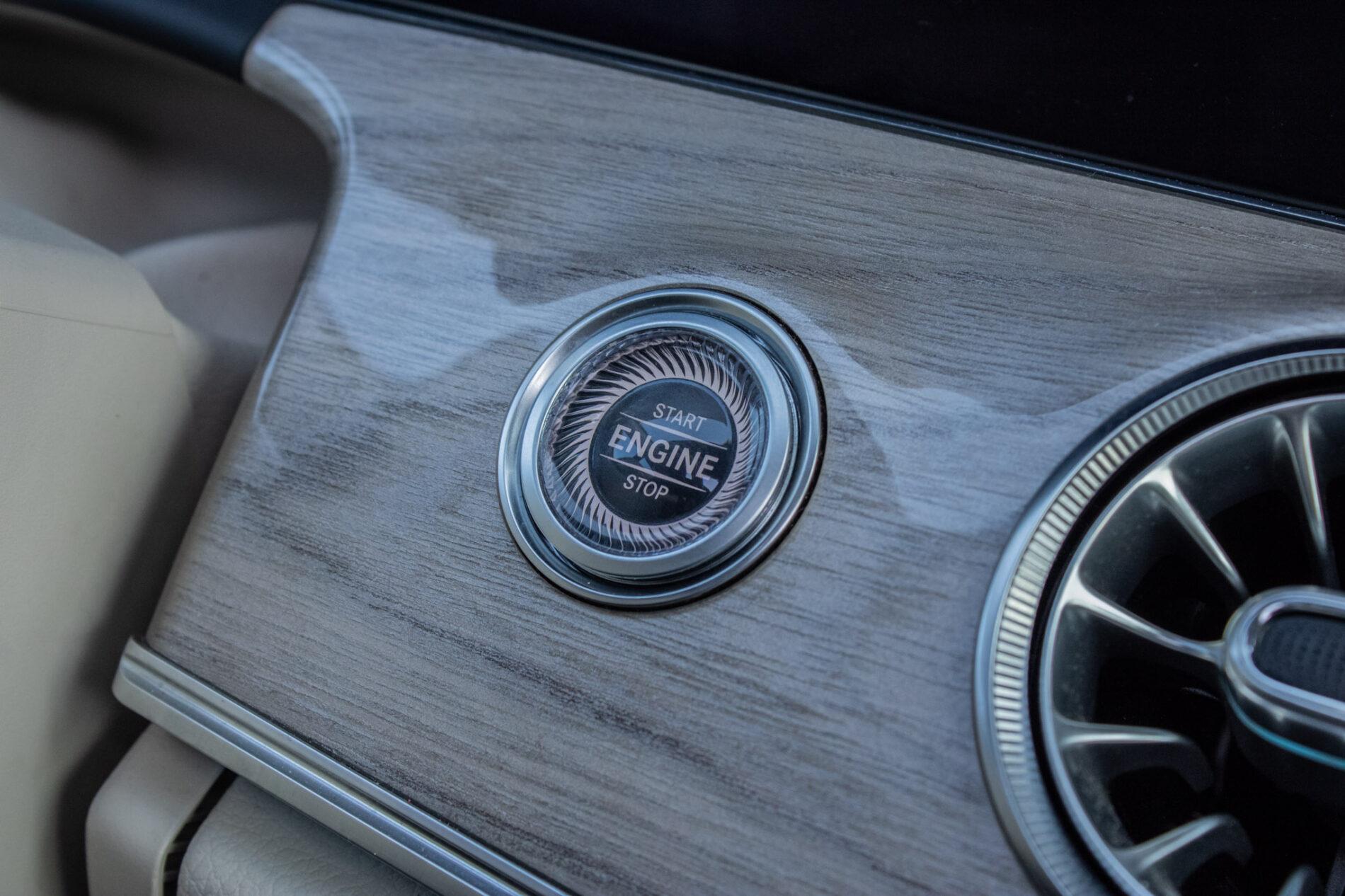 2019 Mercedes-Benz CLS 450, červená kupé, 108 680 km